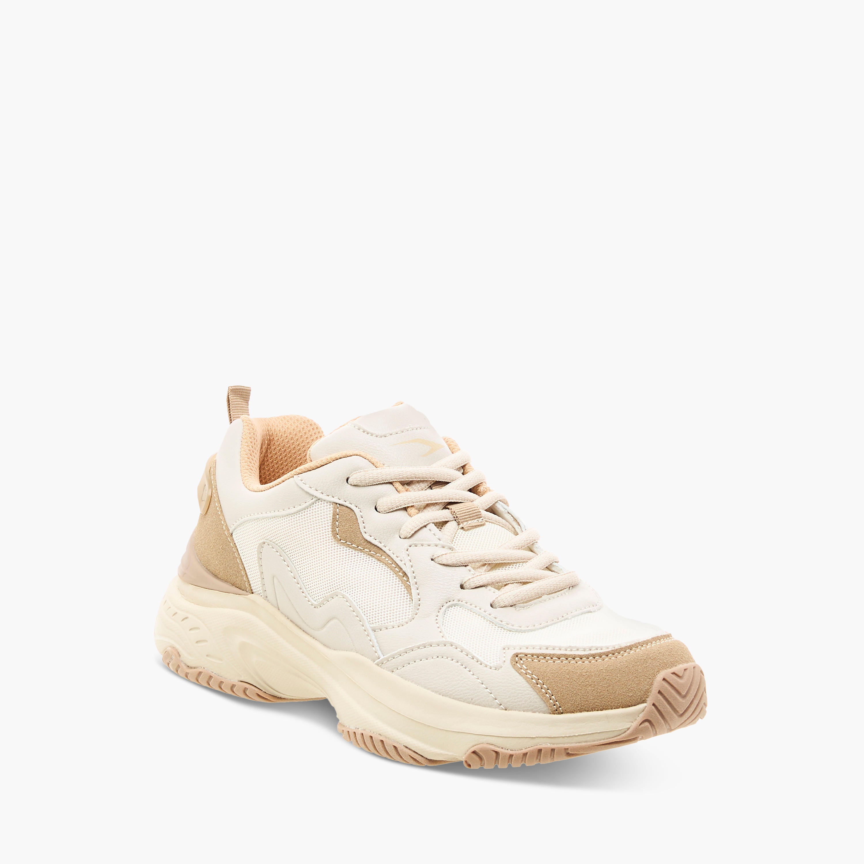 حذاء رياضي متعدد التصاميم برباط إغلاق من داش-women-shoes-sneakers-image-6