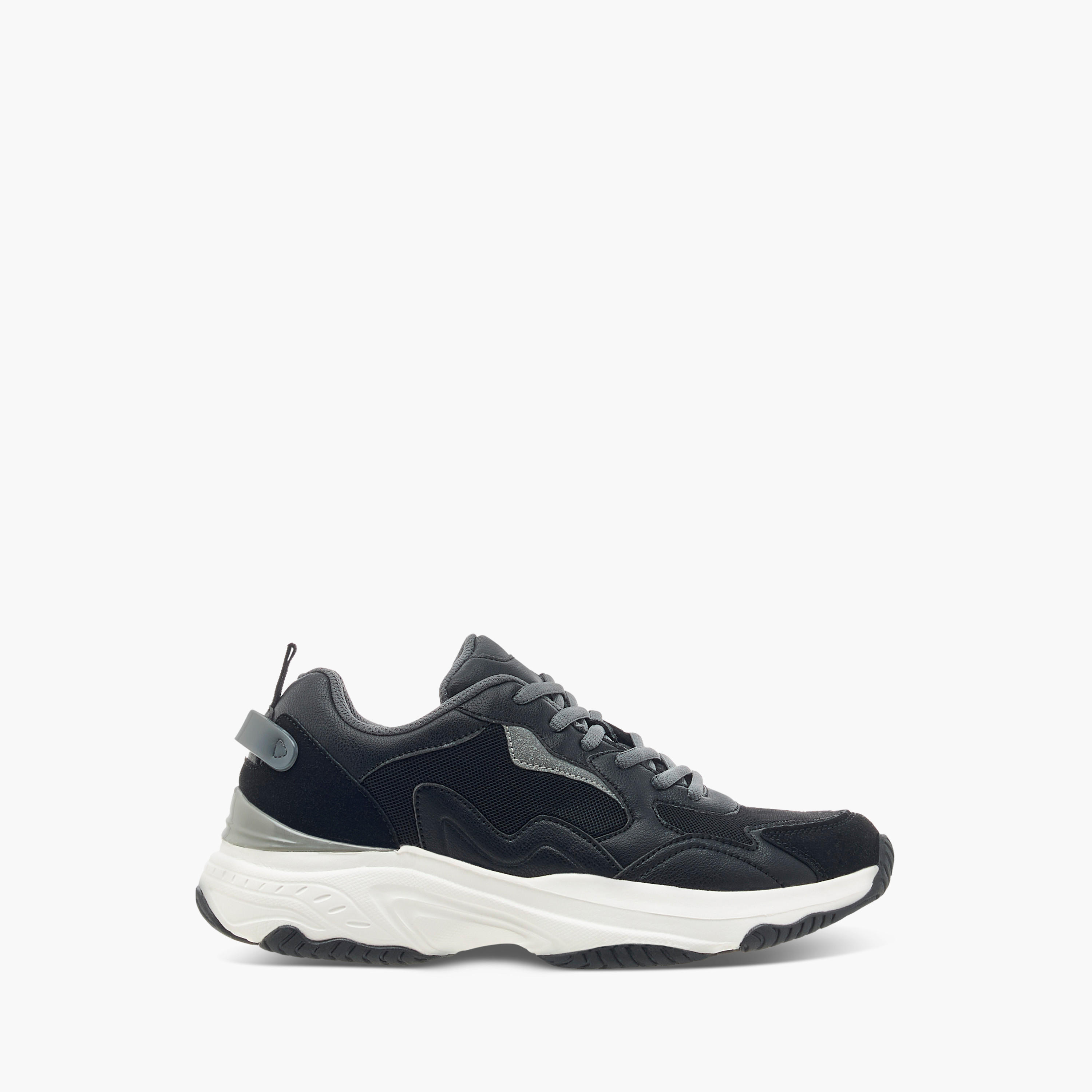 حذاء رياضي متعدد التصاميم برباط إغلاق من داش-women-shoes-sneakers-image-3