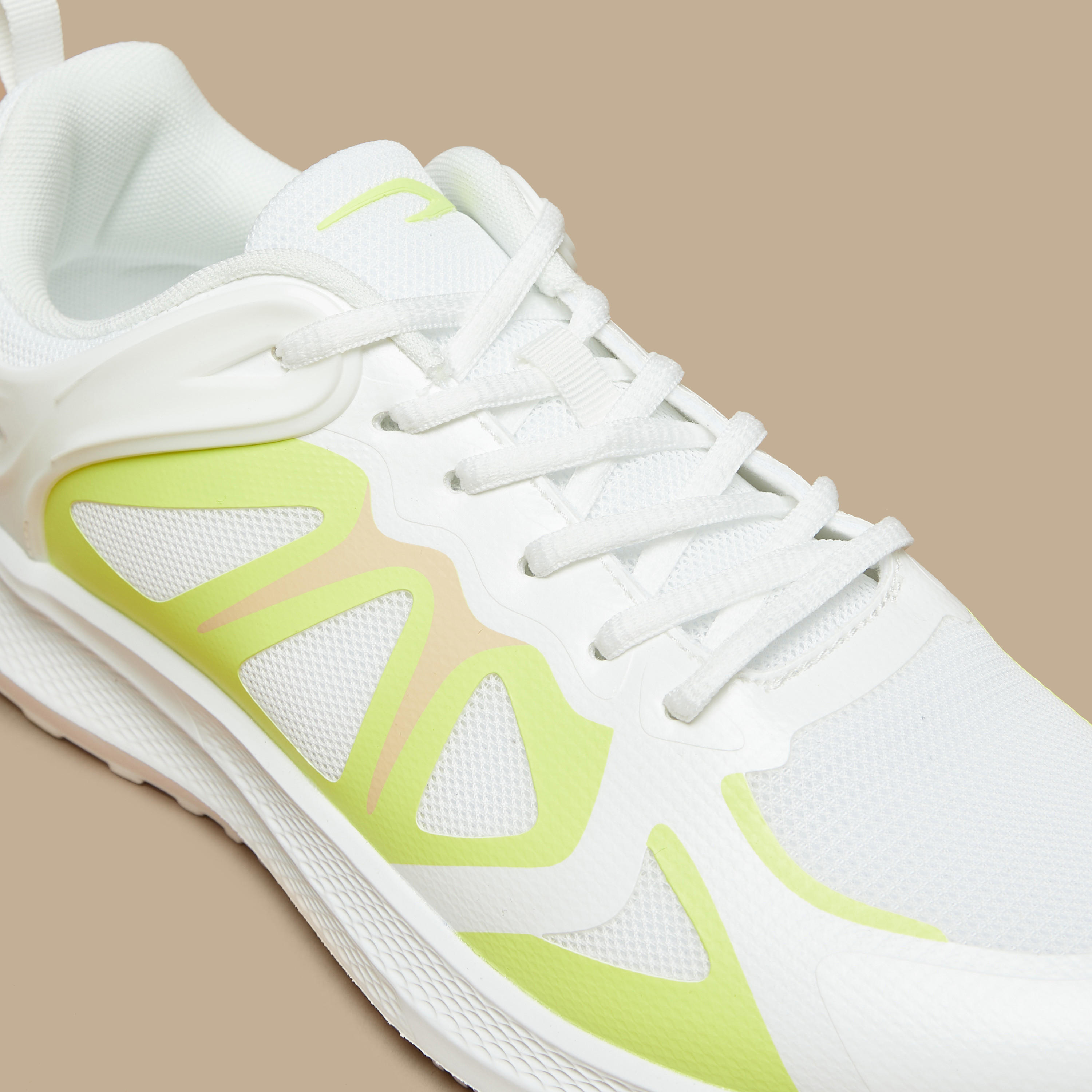 Dash Textured Lace-Up Walking Shoes-sports-men-shoes-image-11