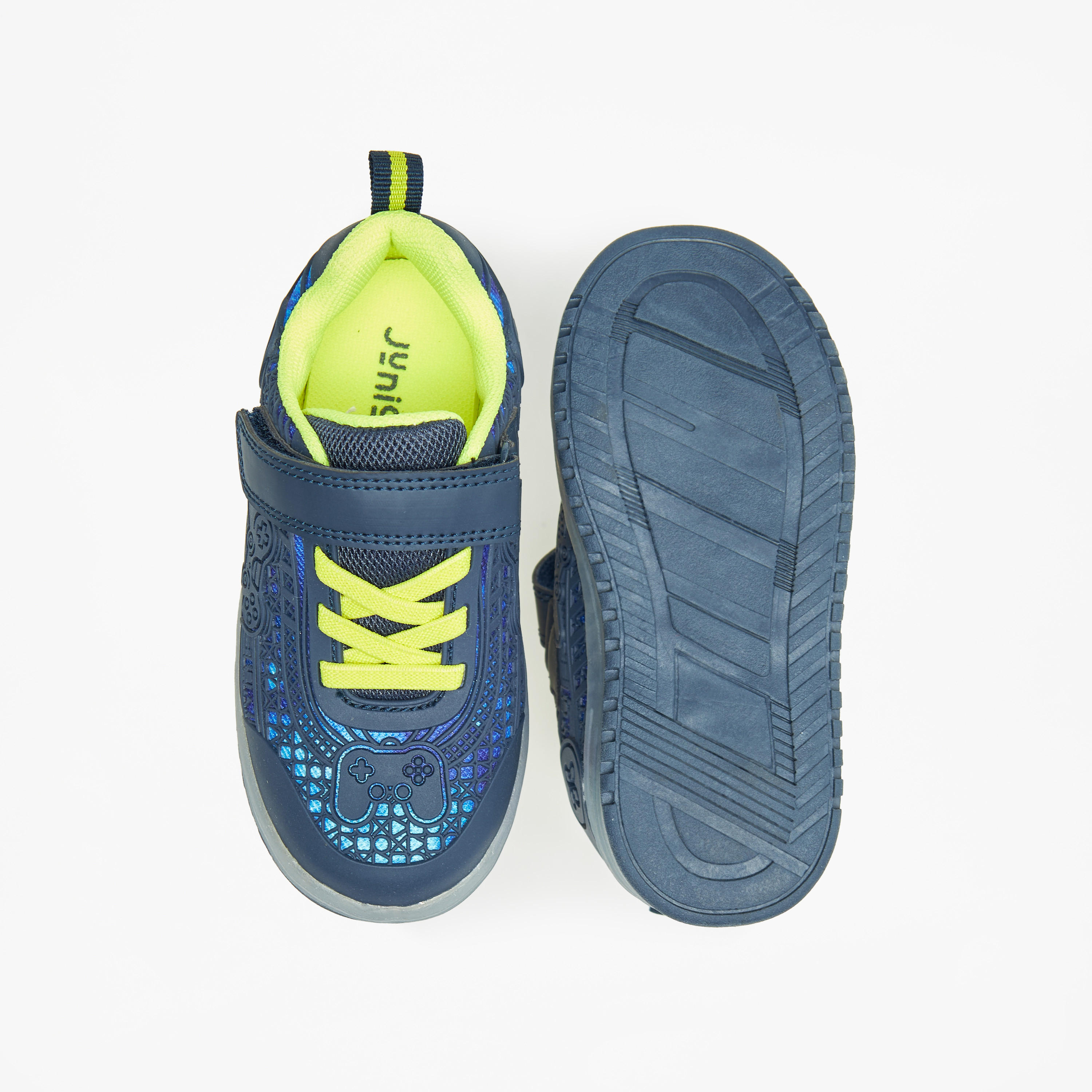 حذاء سنيكرز بارز الملمس بشريط إغلاق لاصق من جونيورز-boys-shoes-sneakers-image-17