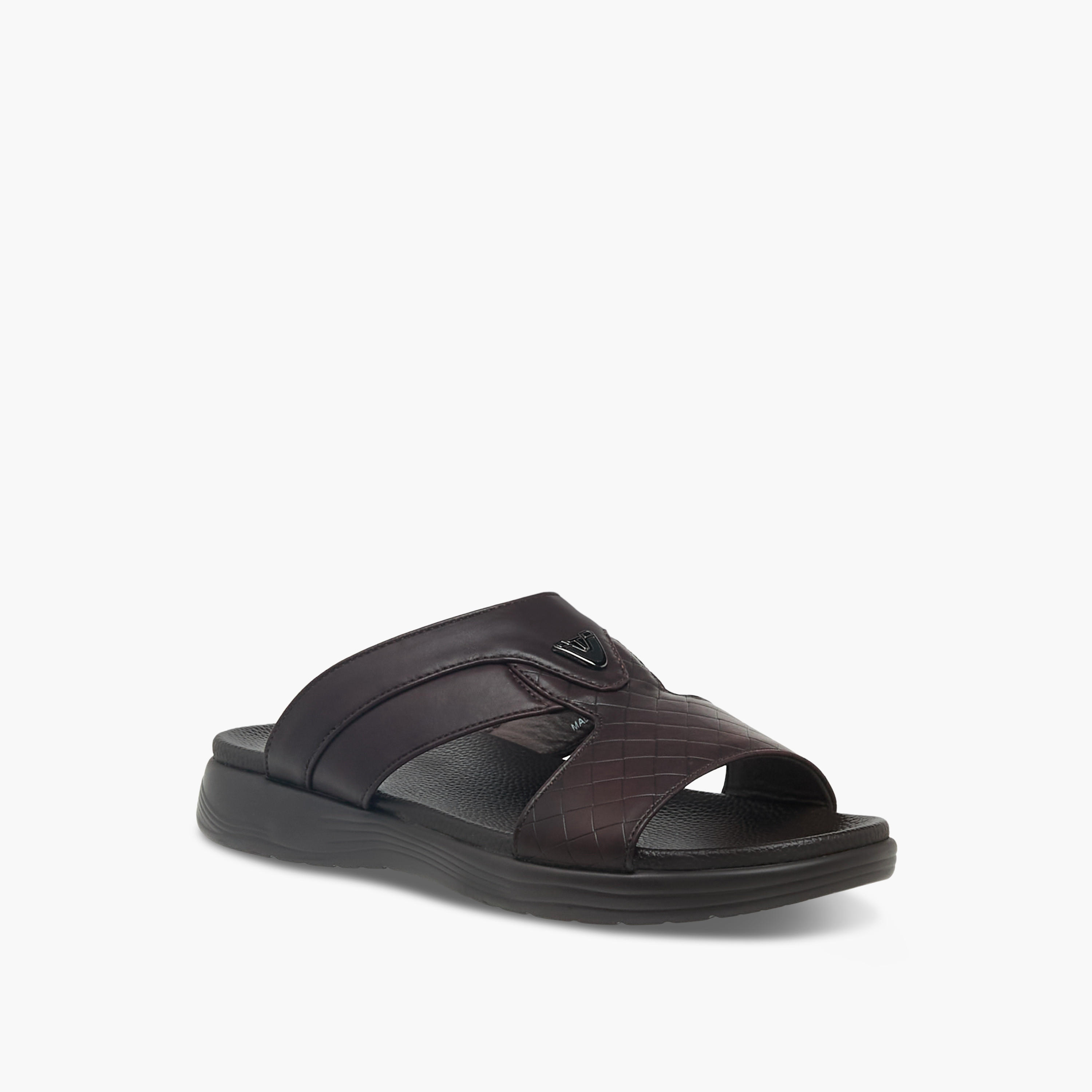 صندل سهل الارتداء للرجال من أل بي أل من شو إكسبريس-men-shoes-sandals-image-2