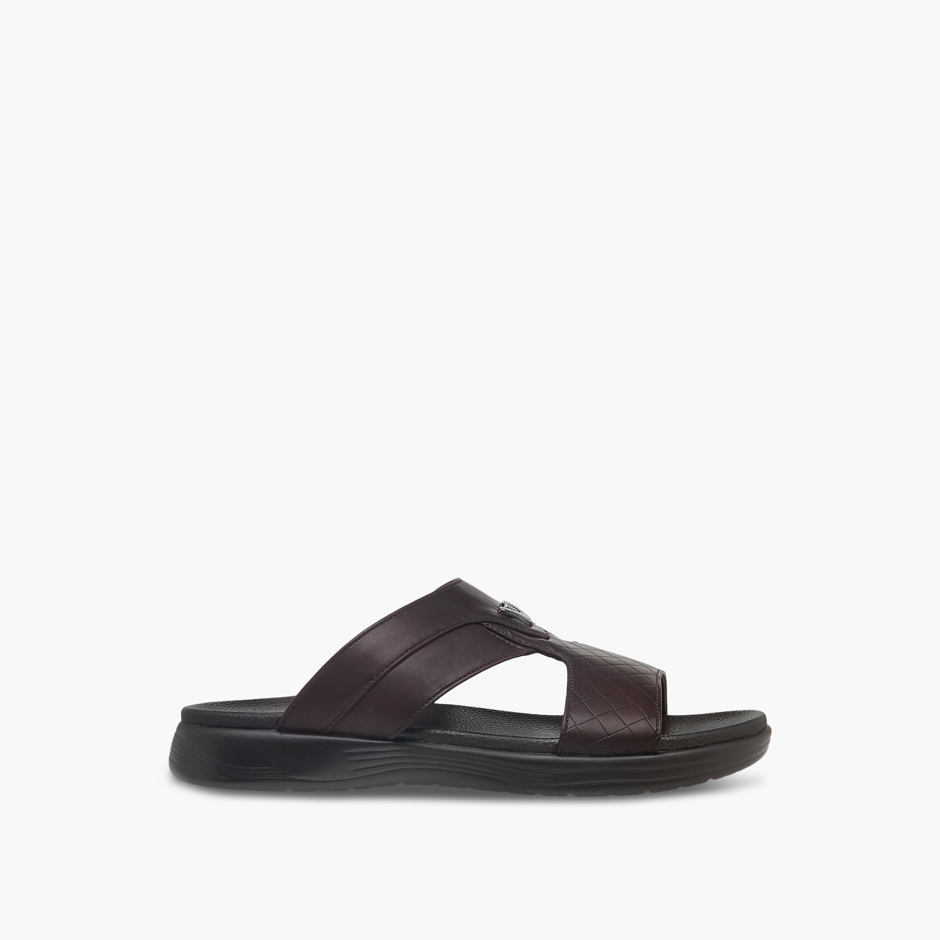 صندل سهل الارتداء للرجال من أل بي أل من شو إكسبريس-men-shoes-sandals-image-3