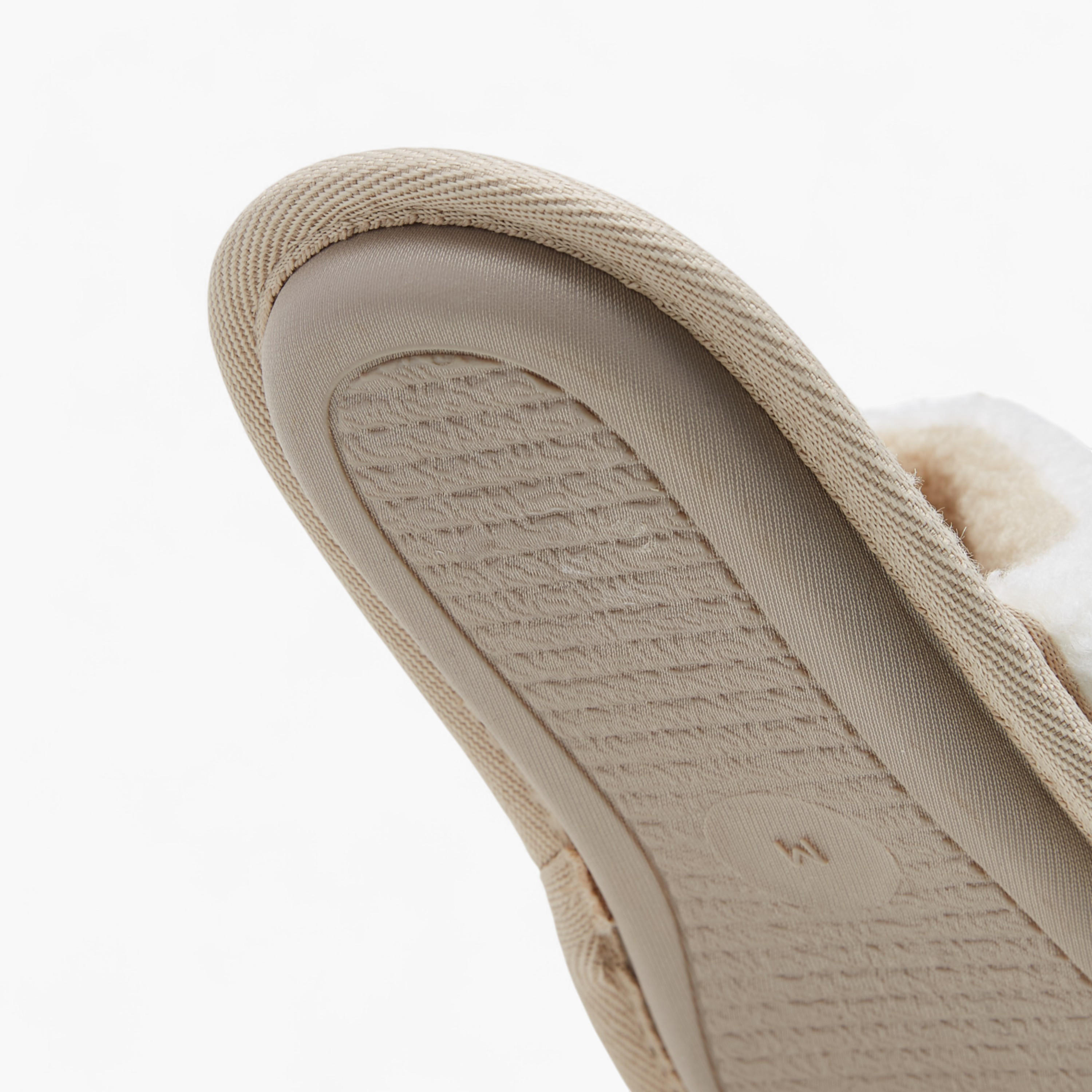 شبشب غرفة نوم بزينة دب من لو كونفورت-women-shoes-bedroomslippers-image-4