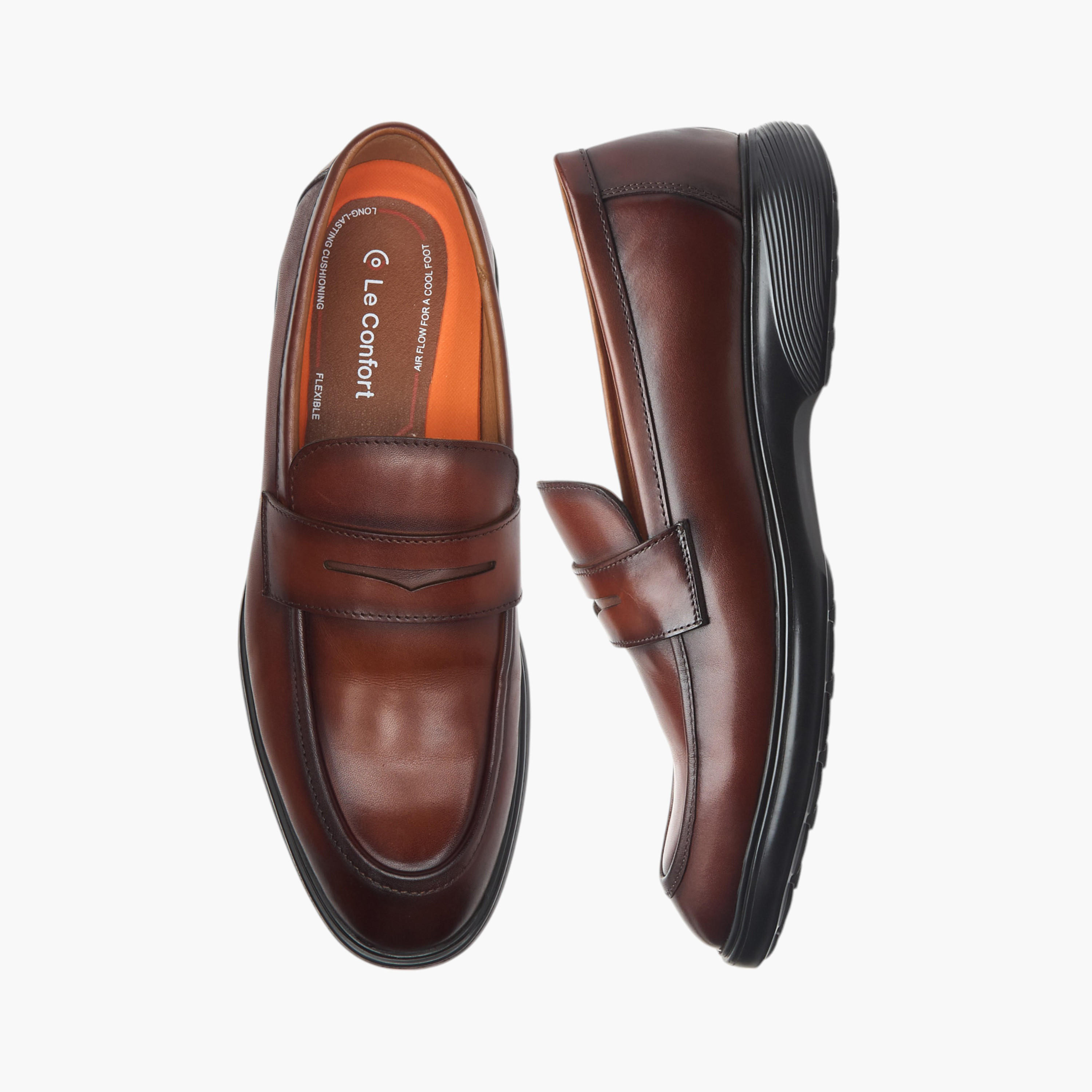 Le Confort Leather Solid Slip-On Loafers-men-shoes-formalshoes-image-1