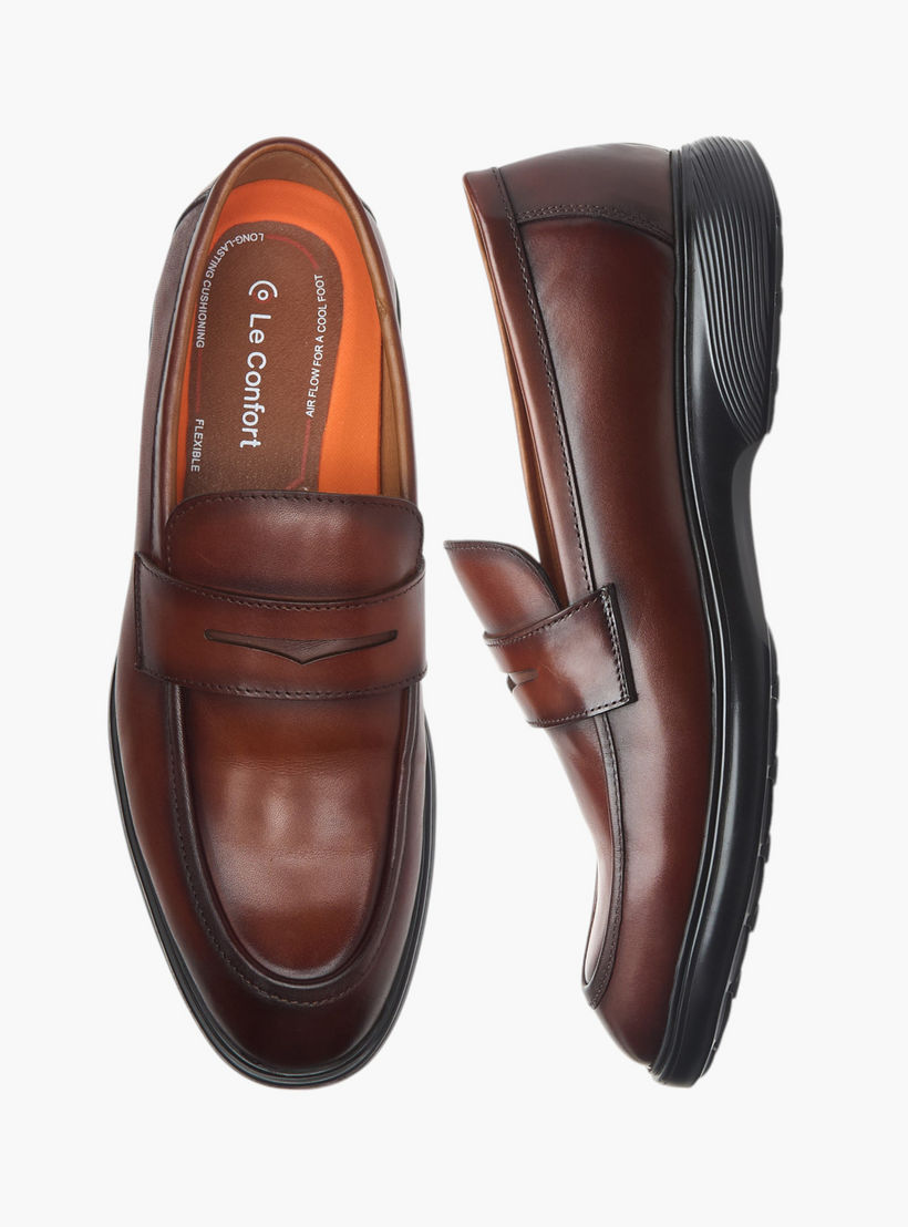 Le Confort Leather Solid Slip-On Loafers-men-shoes-formalshoes-image-1