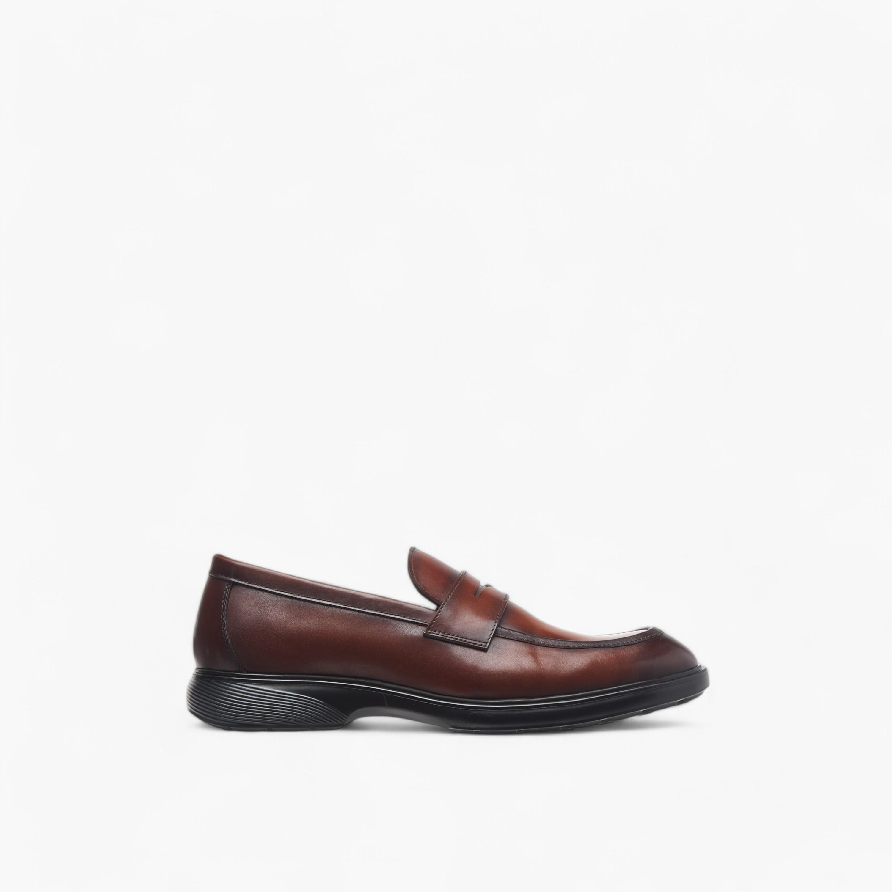 Le Confort Leather Solid Slip-On Loafers-men-shoes-formalshoes-image-3