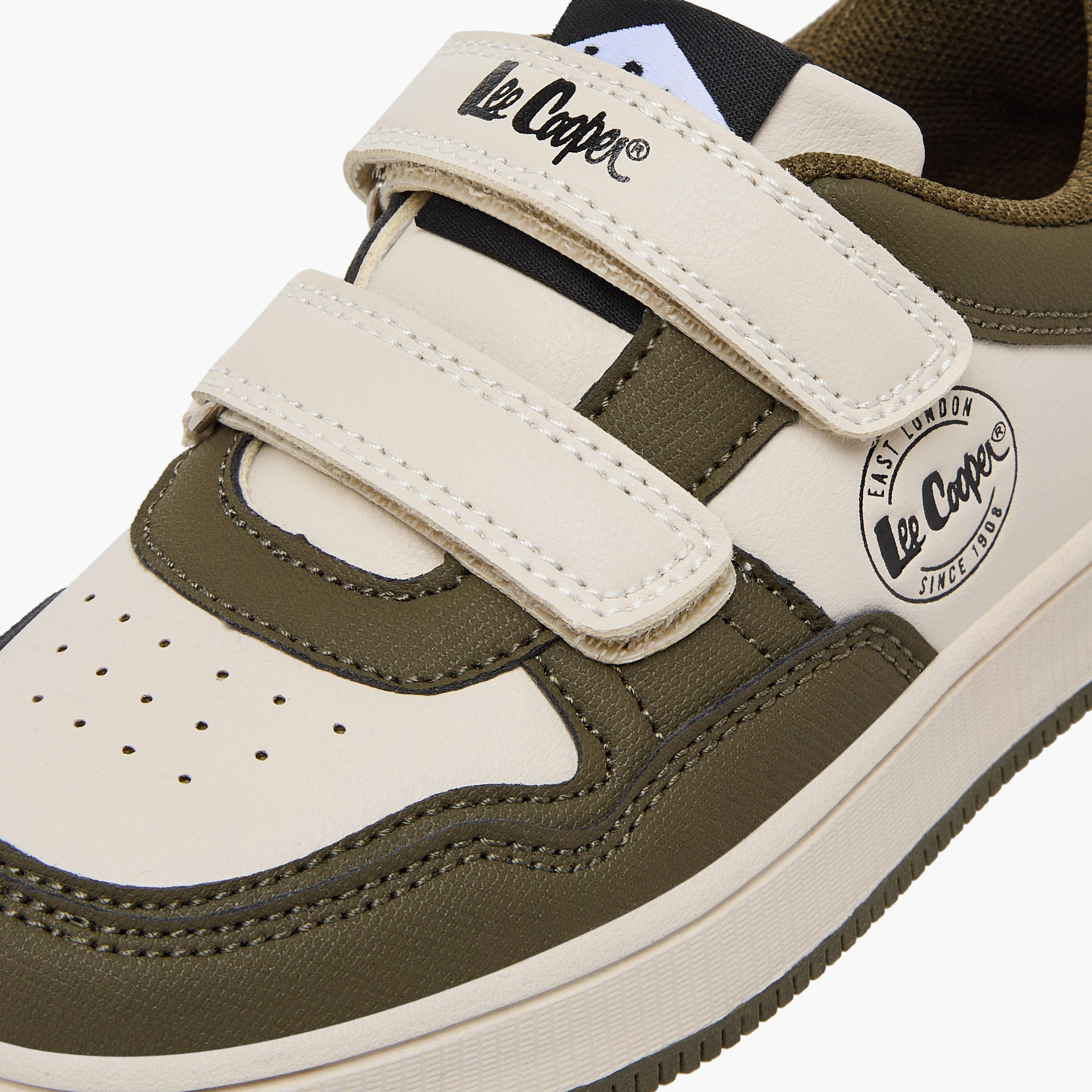 حذاء سنيكرز متعدد التصاميم بطول الكاحل وشريط إغلاق لاصق للرجال من لي كوبر-boys-shoes-sneakers-image-7