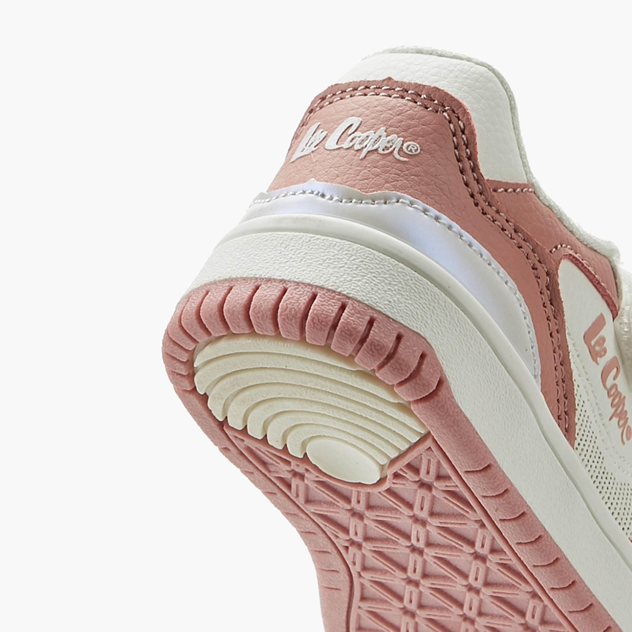 حذاء سنيكرز بشريط إغلاق لاصق للبنات من لي كوبر-girls-shoes-sneakers-image-1