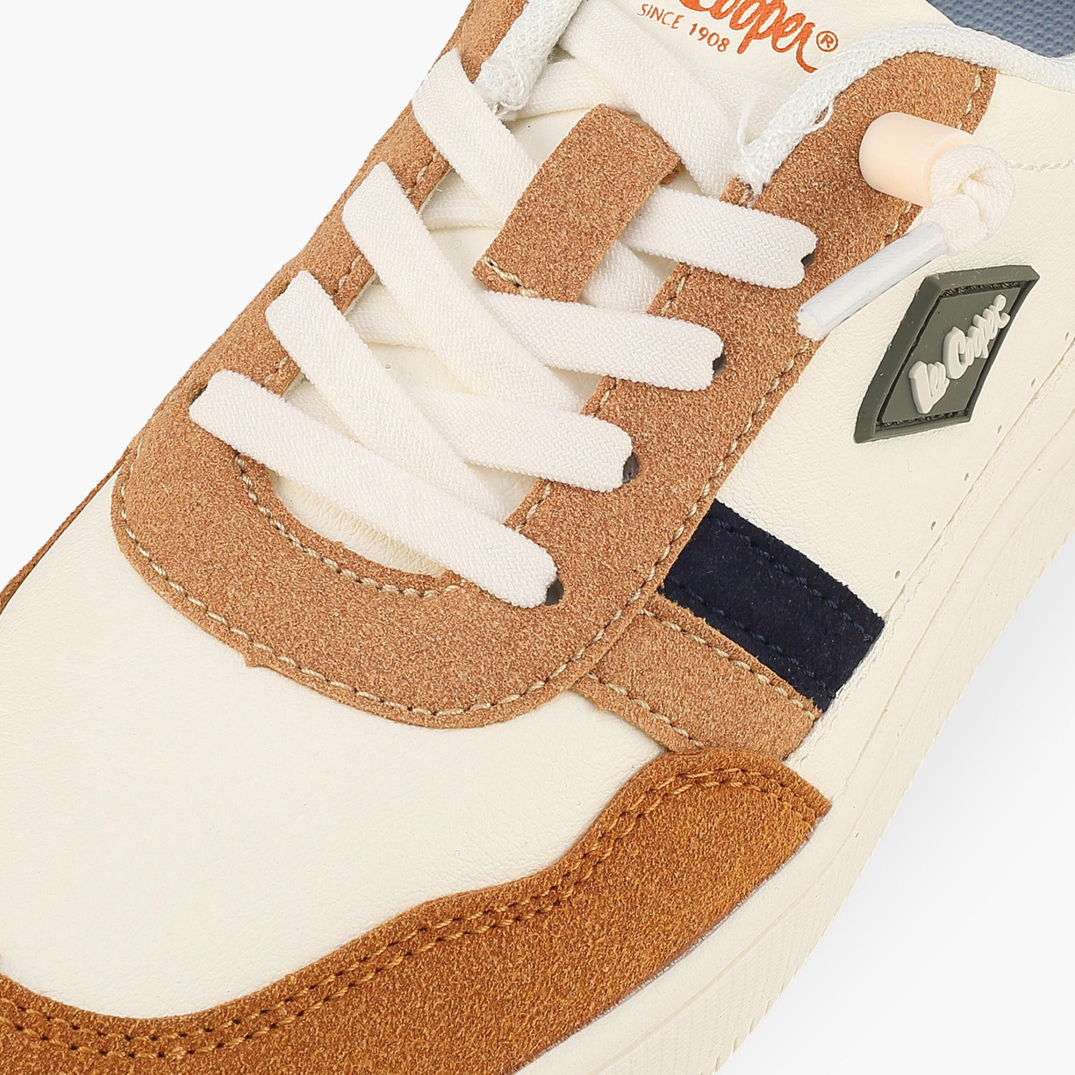 حذاء سنيكرز برباط إغلاق وألواح للأولاد من لي كوبر-boys-shoes-sneakers-image-4