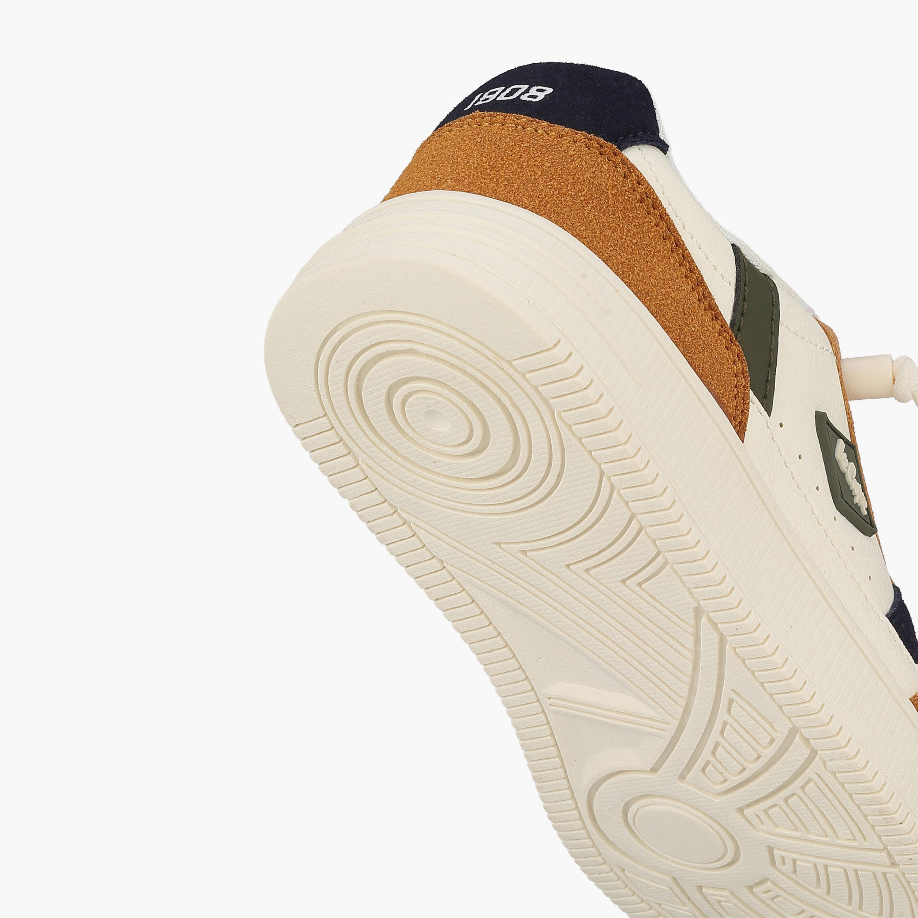 حذاء سنيكرز برباط إغلاق وألواح للأولاد من لي كوبر-boys-shoes-sneakers-image-5