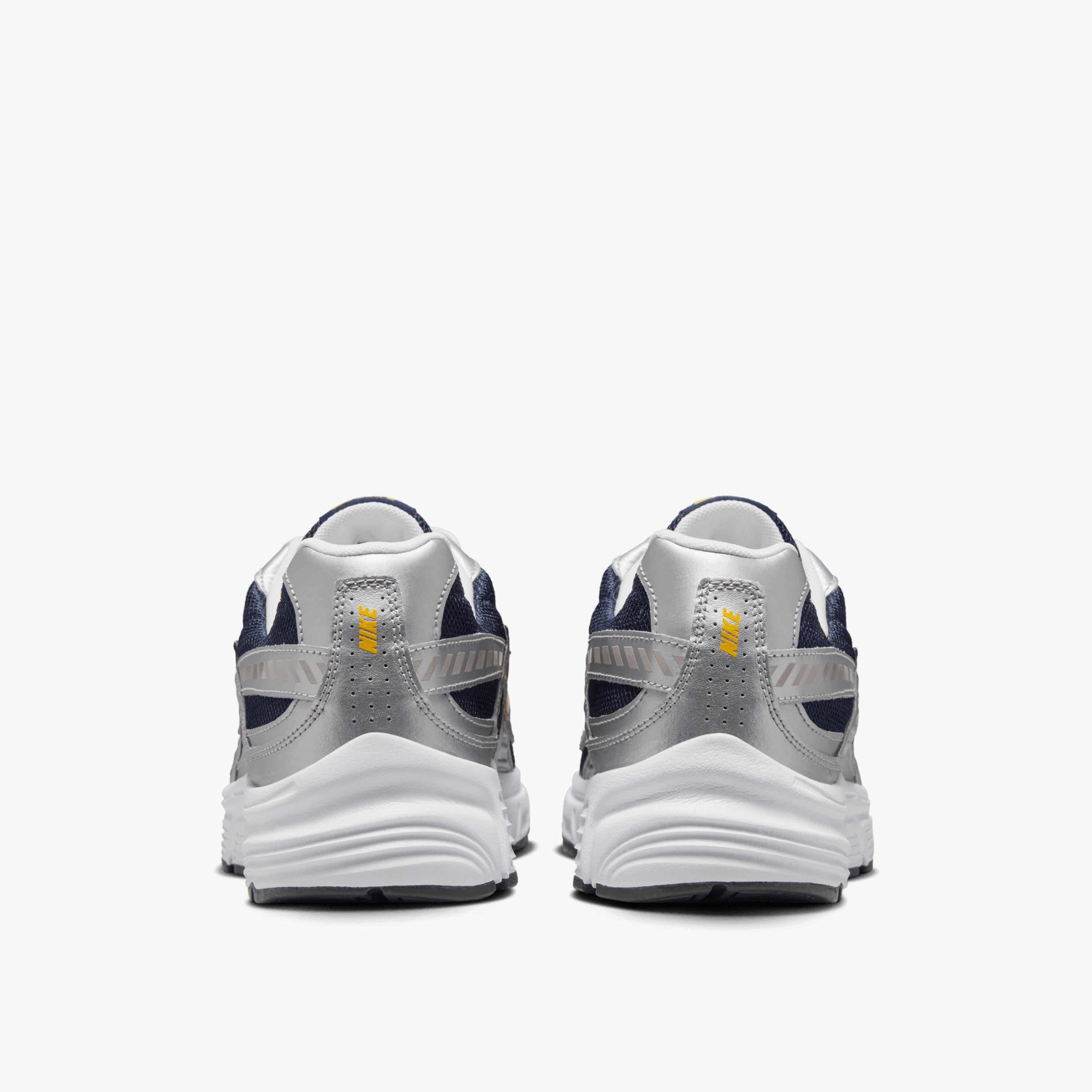Nike Men INITIATOR TRK3 FWCO Lace-Up Sports Shoes-men-shoes-sneakers-image-4
