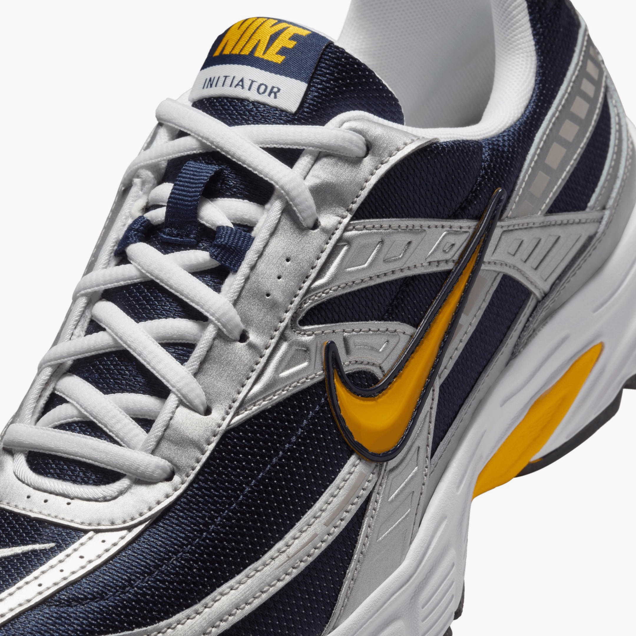 Nike Men INITIATOR TRK3 FWCO Lace-Up Sports Shoes-men-shoes-sneakers-image-7