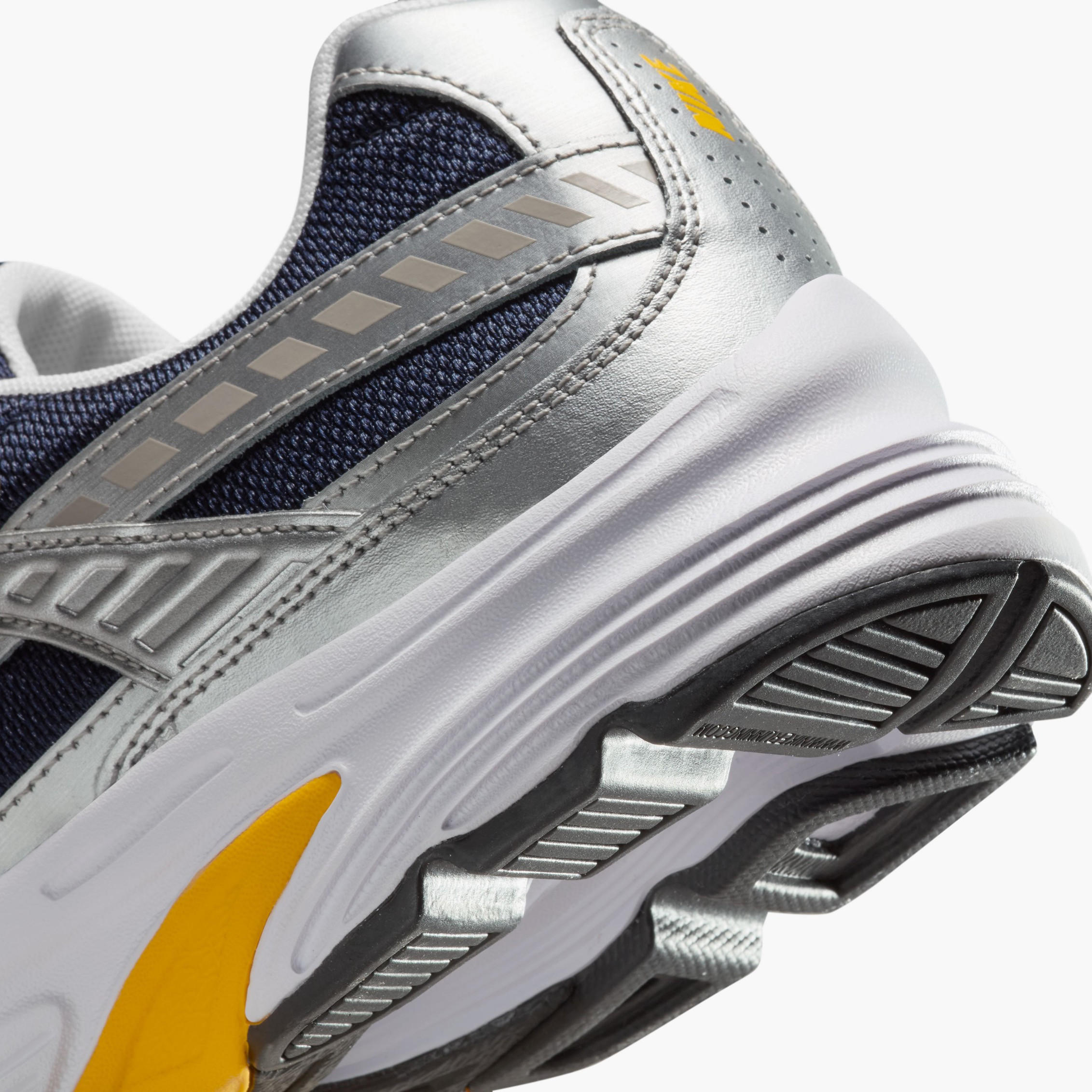 Nike Men INITIATOR TRK3 FWCO Lace-Up Sports Shoes-men-shoes-sneakers-image-8