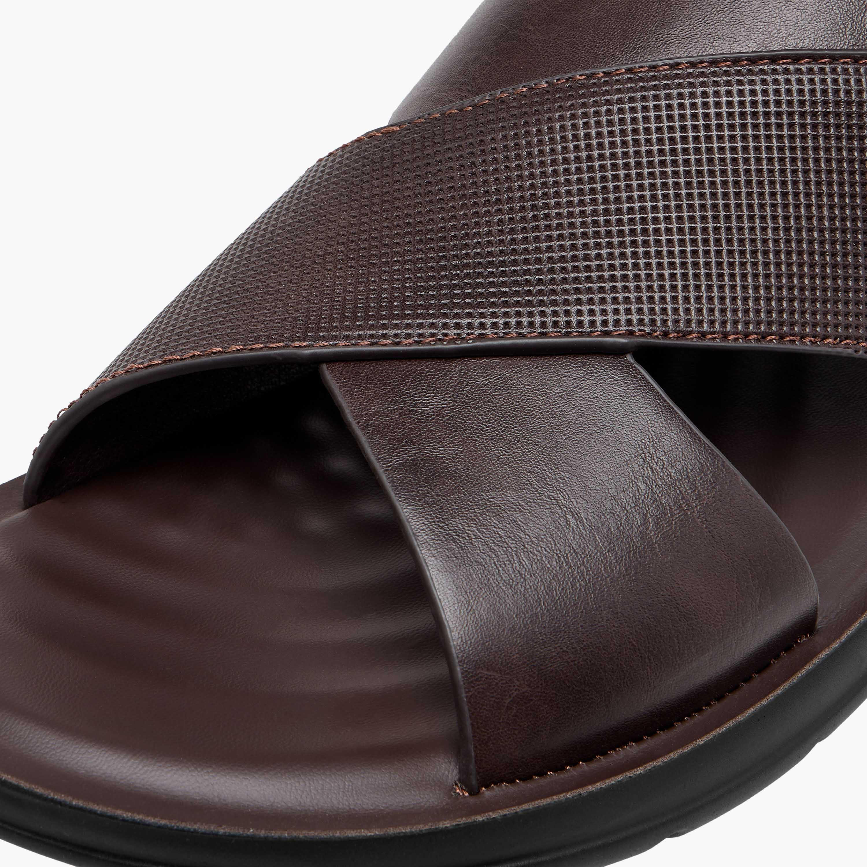 LBL by Shoexpress Men Cross Strap Arabic Sandals-men-shoes-sandals-image-4