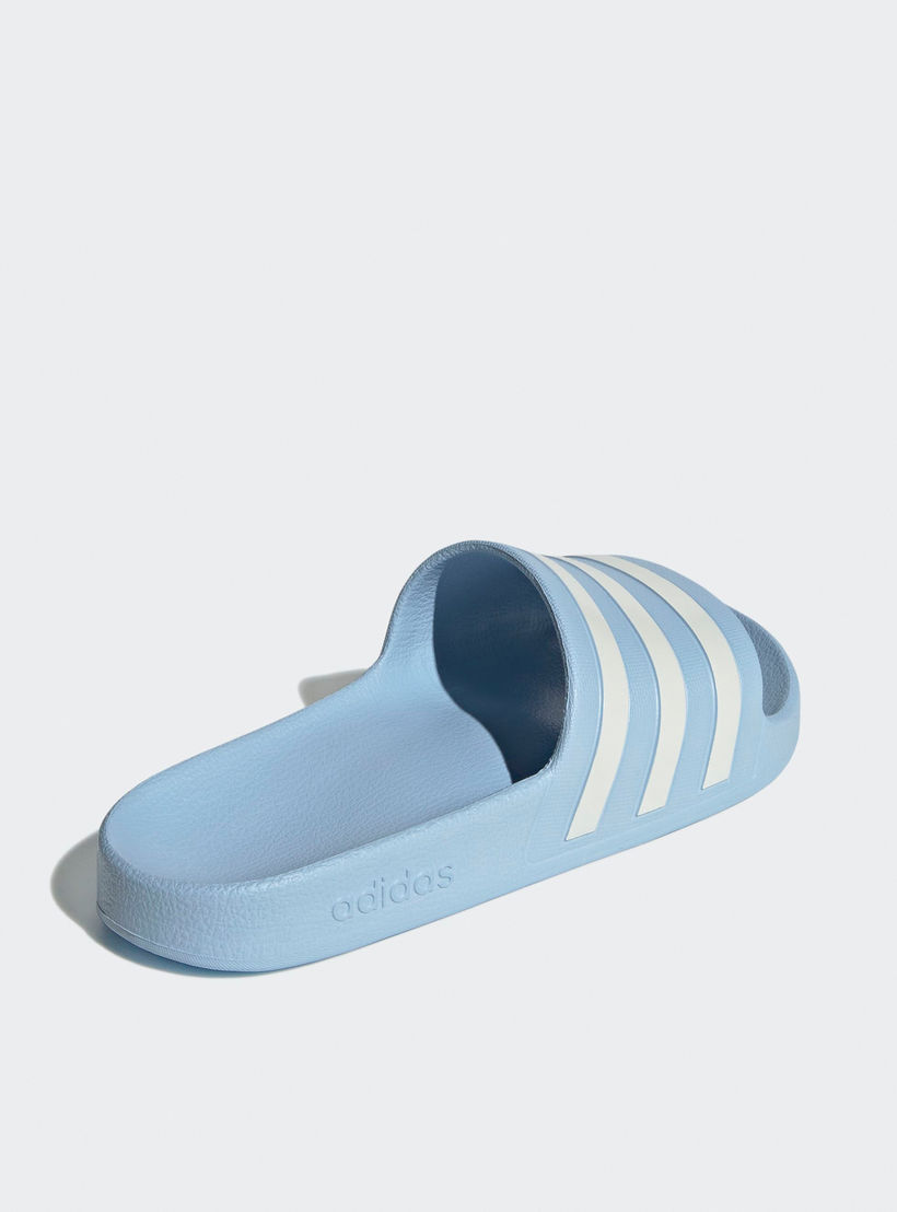 شبشب أديليت أكوا مخطط للنساء من أديداس-women-shoes-sandals-flats-image-7