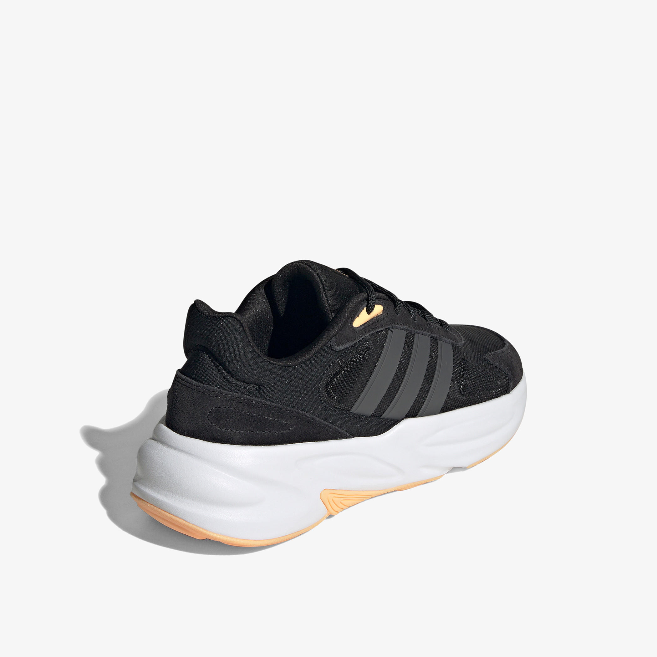 حذاء مشي بارز الملمس برباط إغلاق للرجال من كابا-women-shoes-sneakers-image-9