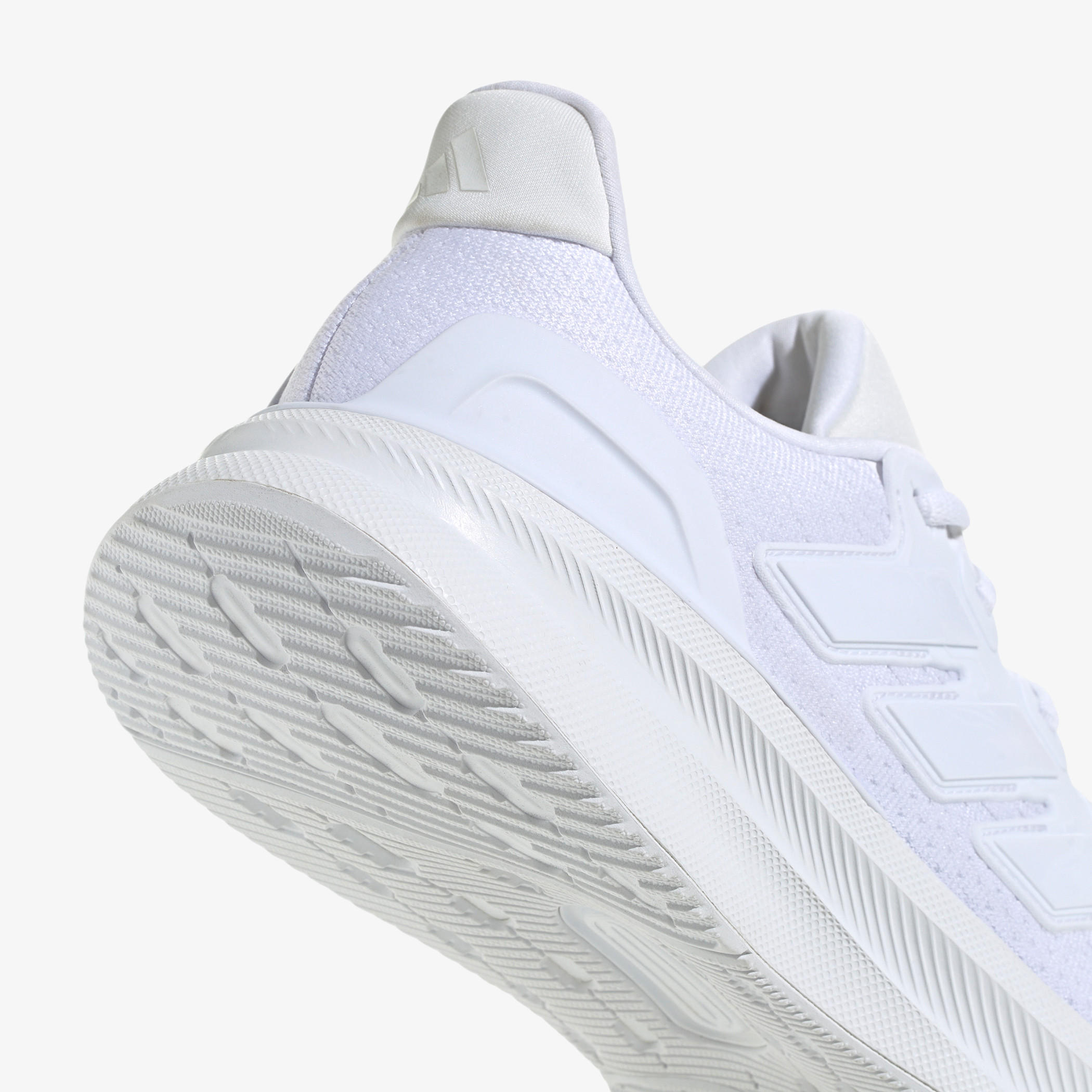 حذاء جري بلون واحد ورباط إغلاق للرجال من أديداس - Ultrarun 5-sports-men-shoes-image-7