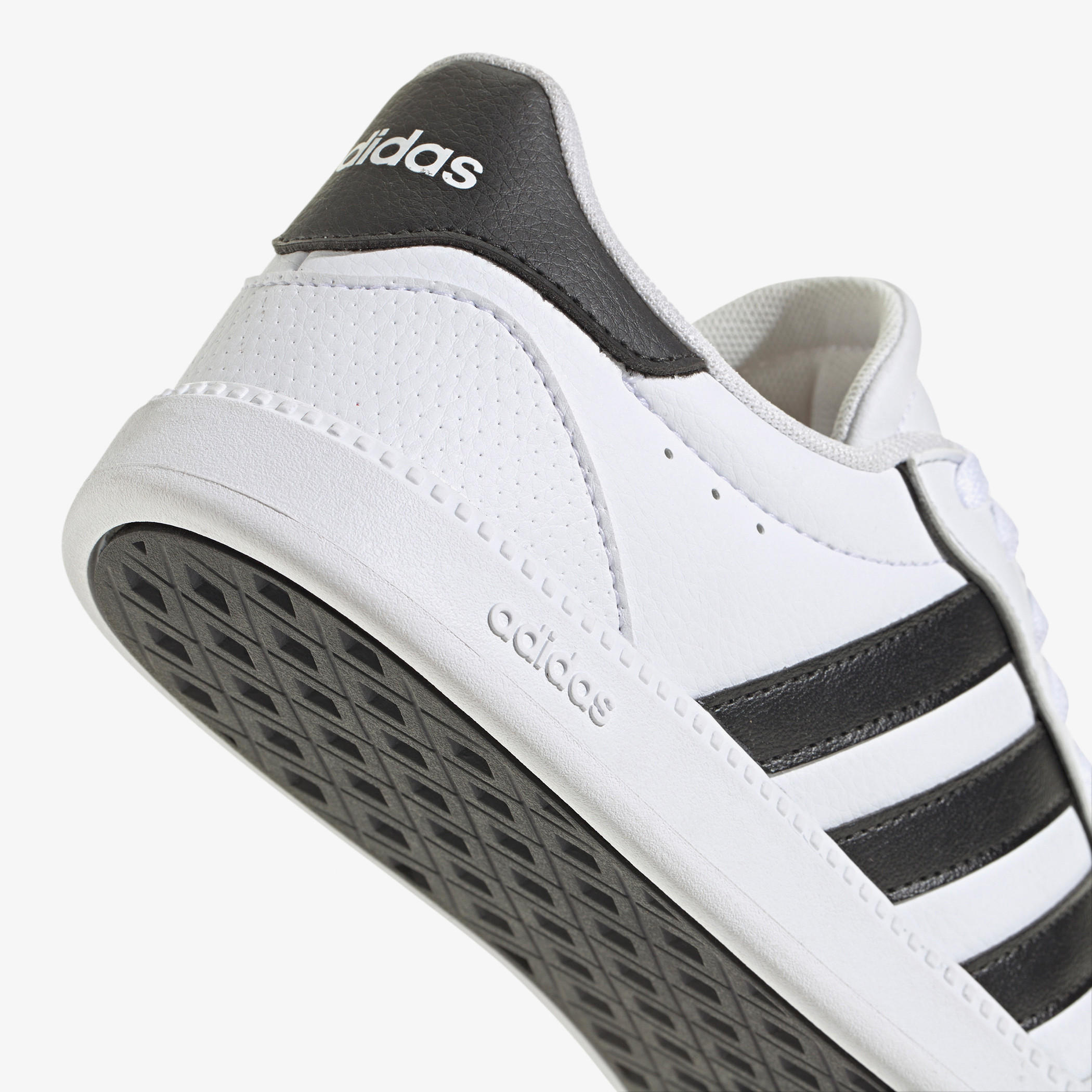 حذاء سنيكرز بريك نت سليك برباط للنساء من أديداس - IH5426-women-shoes-sneakers-image-8