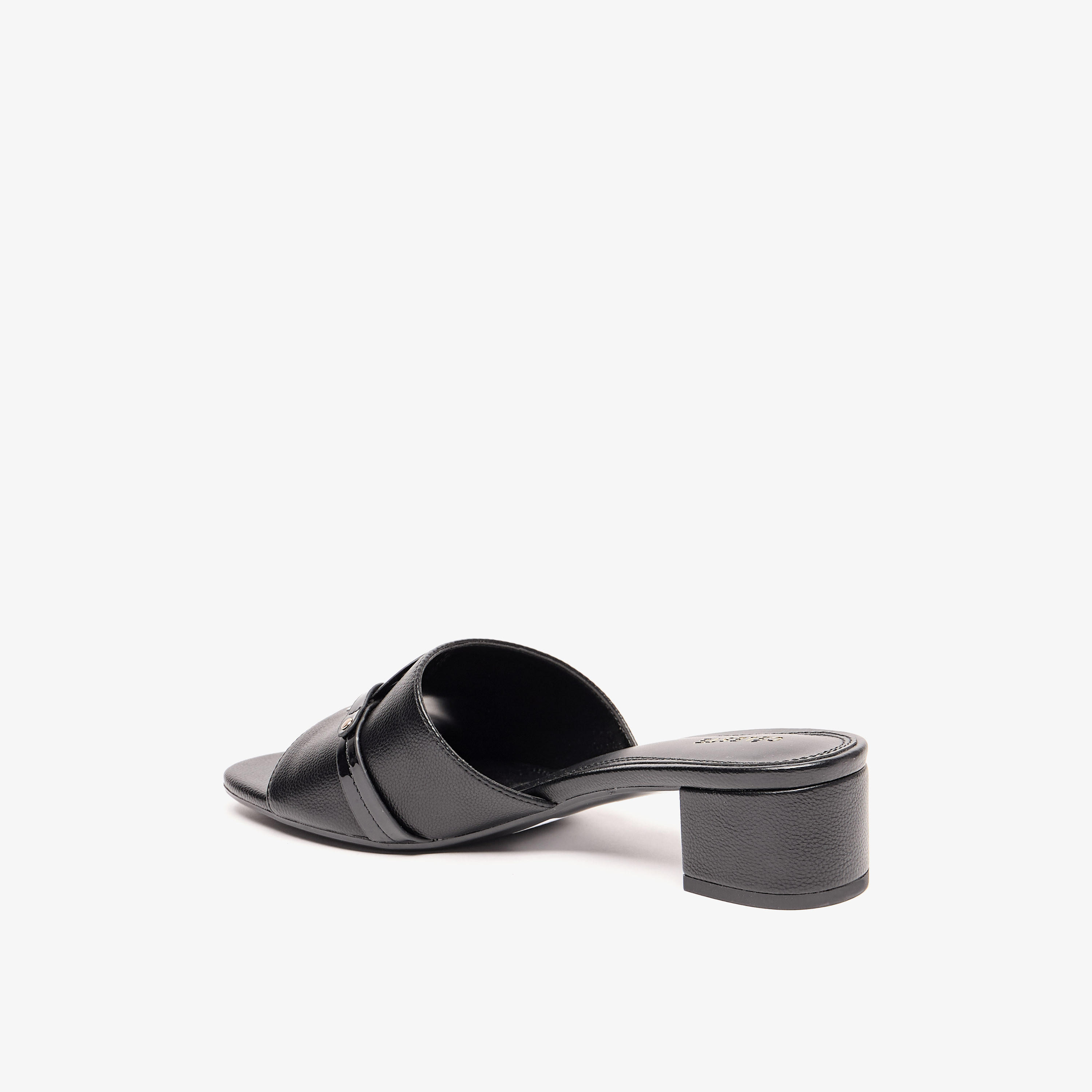صندل بارز الملمس وسهل الارتداء بكعب سميك للنساء من سيليست-women-shoes-sandals-heeled-image-2