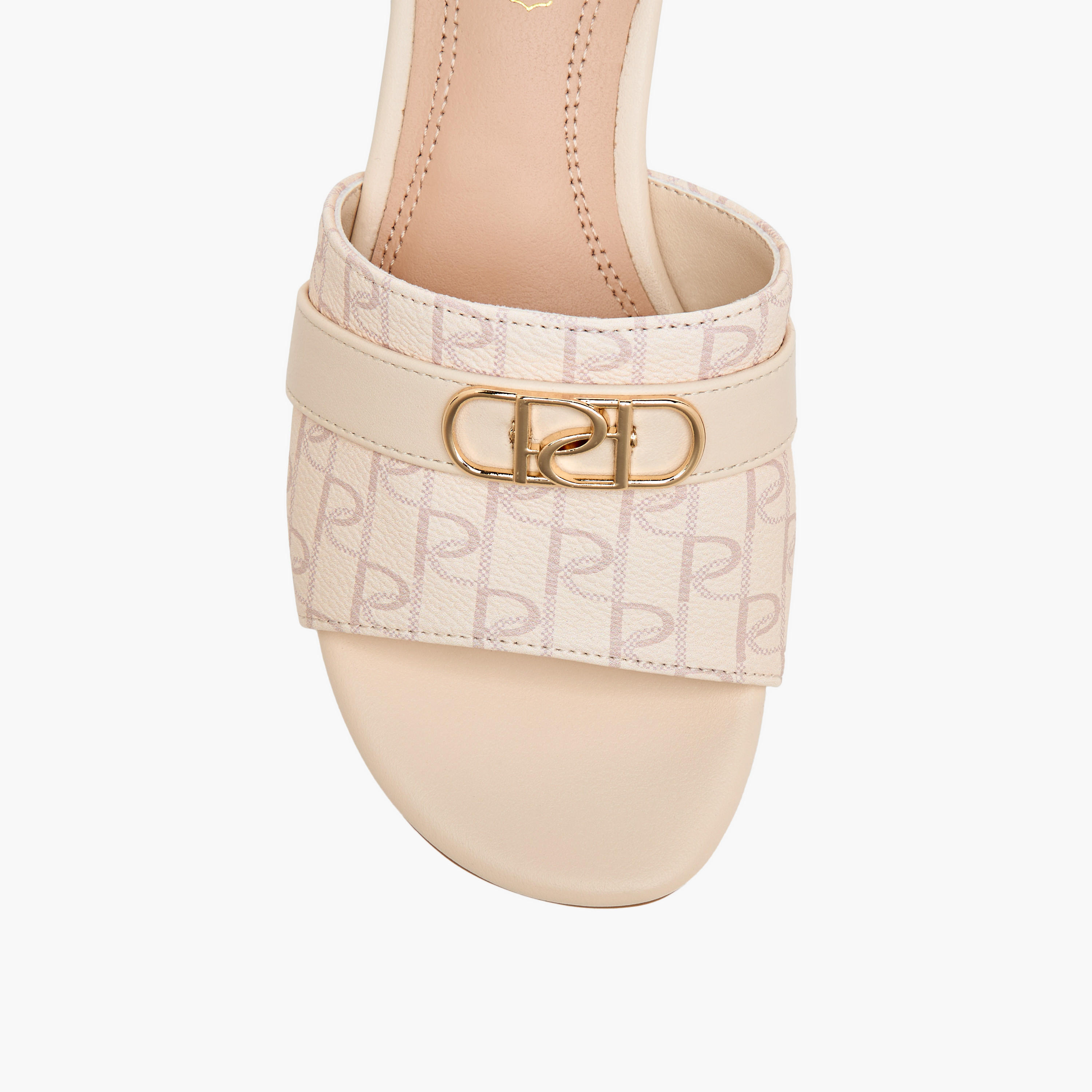 صندل سهل الارتداء بكعب سميك وطبعات مونوجرام من بابريكا-women-shoes-sandals-heeled-image-4