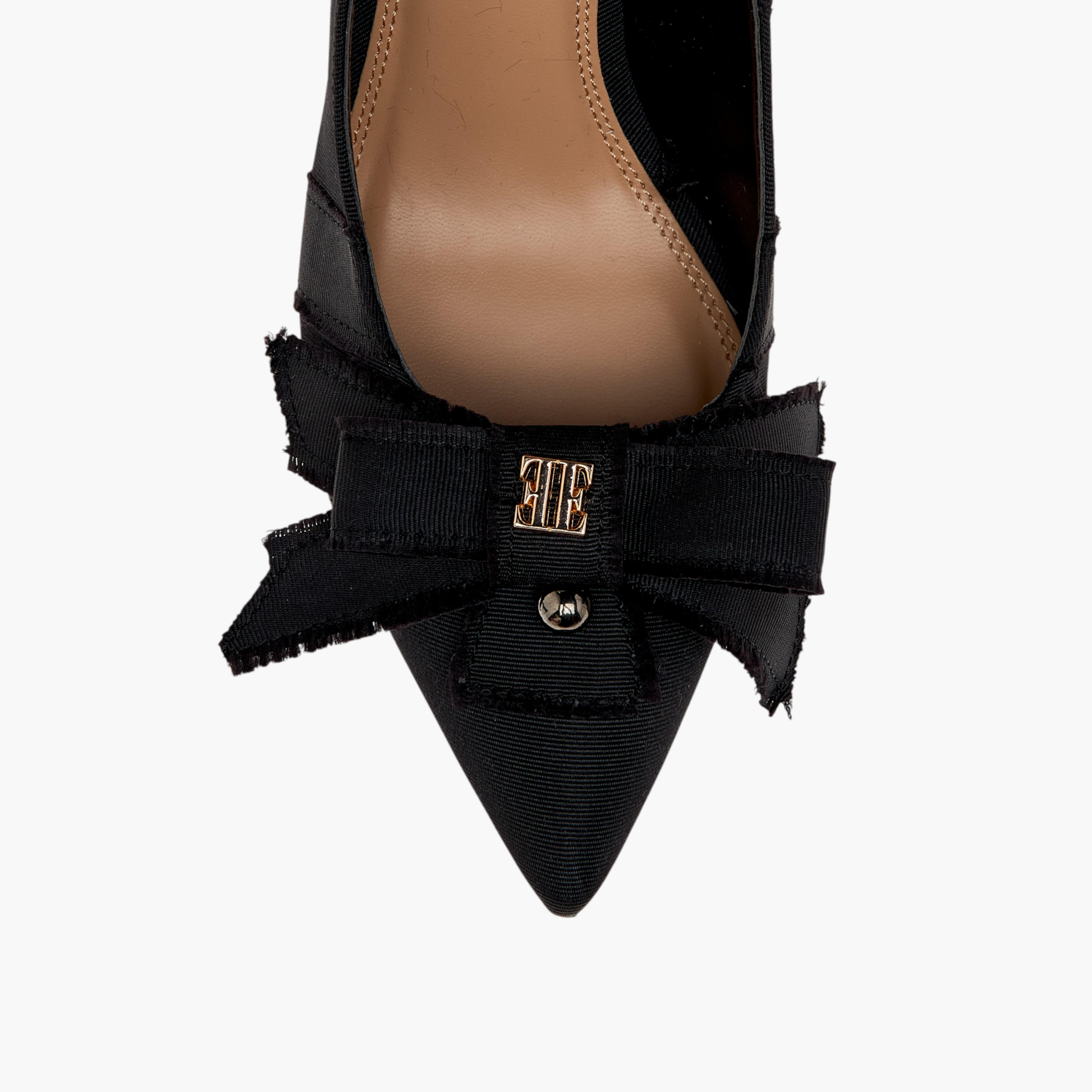 حذاء كلاسيكي سهل الارتداء بكعب رفيع وزينة فيونكة للنساء من إيل-women-shoes-heels-image-4