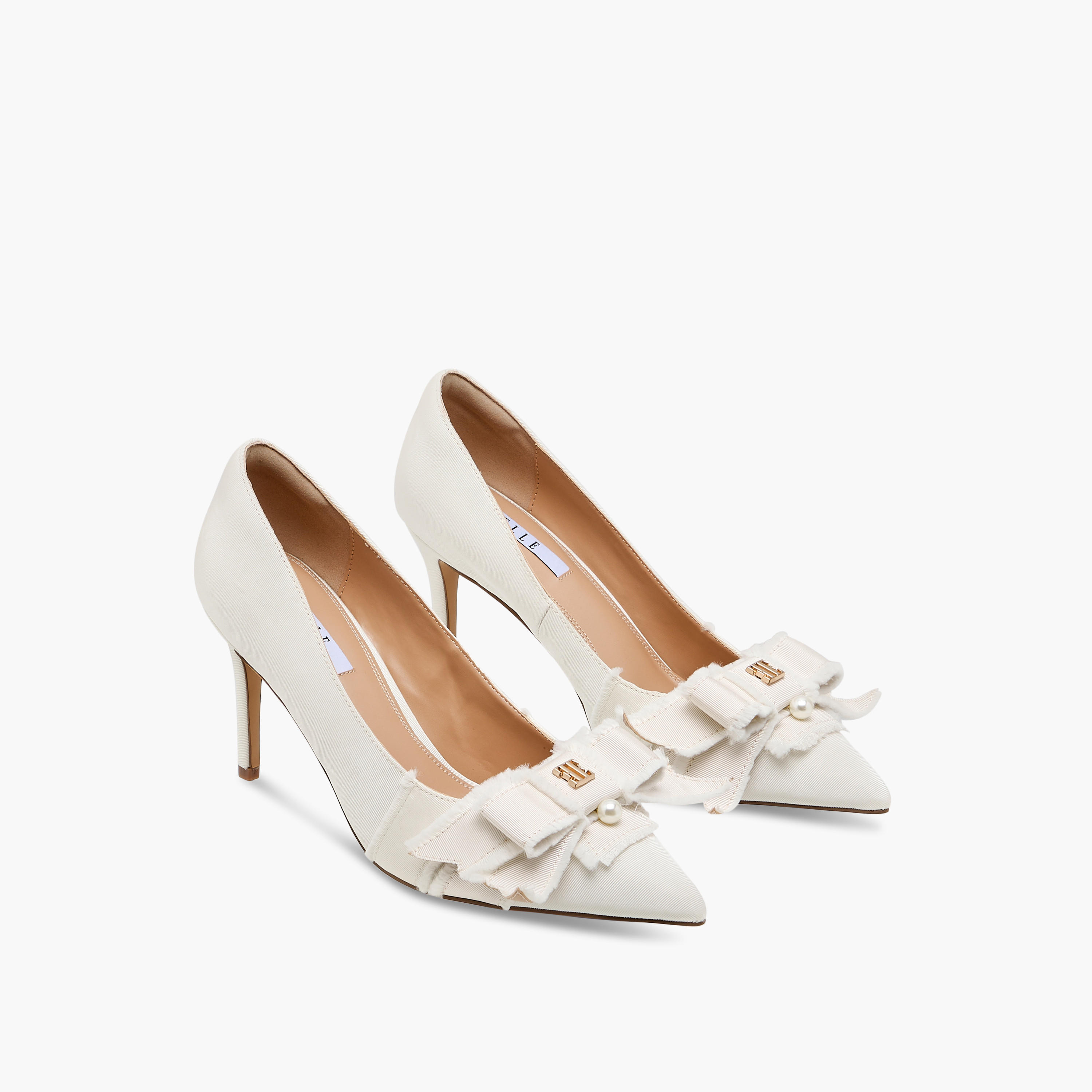 حذاء كلاسيكي سهل الارتداء بكعب رفيع وزينة فيونكة للنساء من إيل-women-shoes-heels-image-1