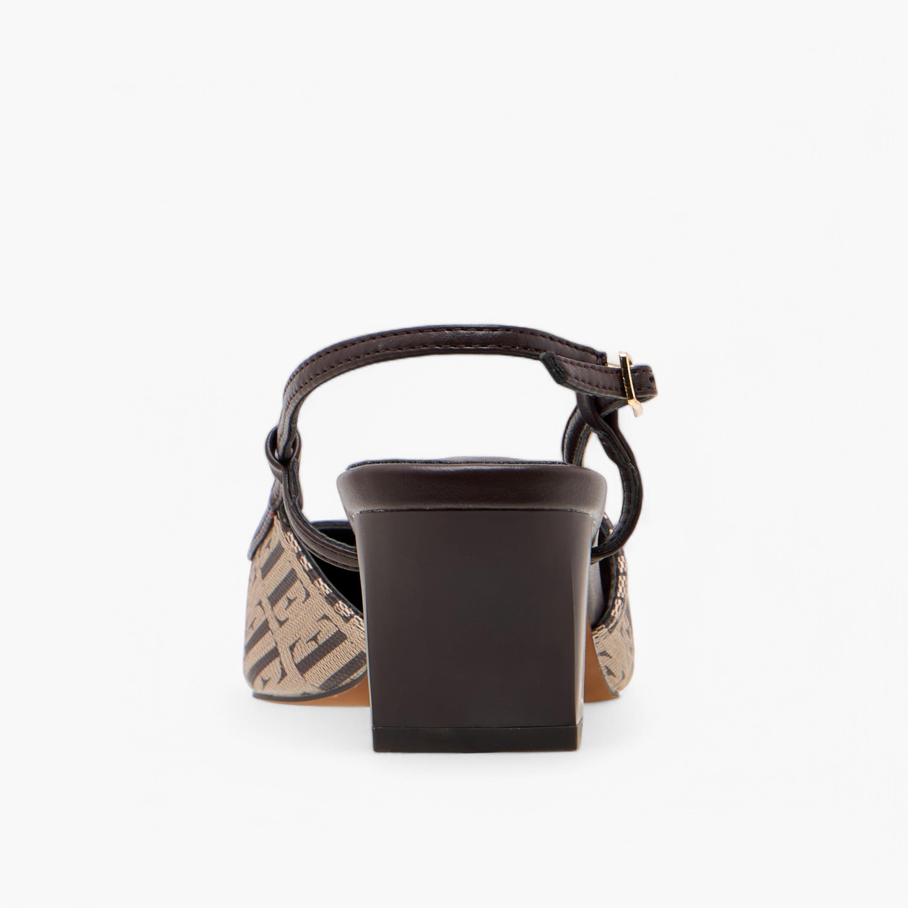 حذاء بحزام خلفي وإبزيم إغلاق وطبعات مونوجرام من إيل-women-shoes-sandals-heeled-image-5