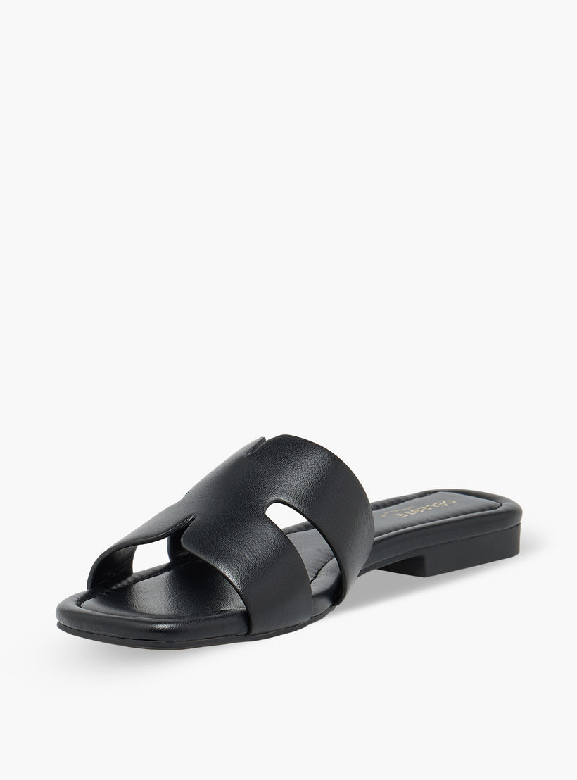صندل نسائي بتصميم مفرغ وأنيق من سيليست-women-shoes-sandals-flats-image-4