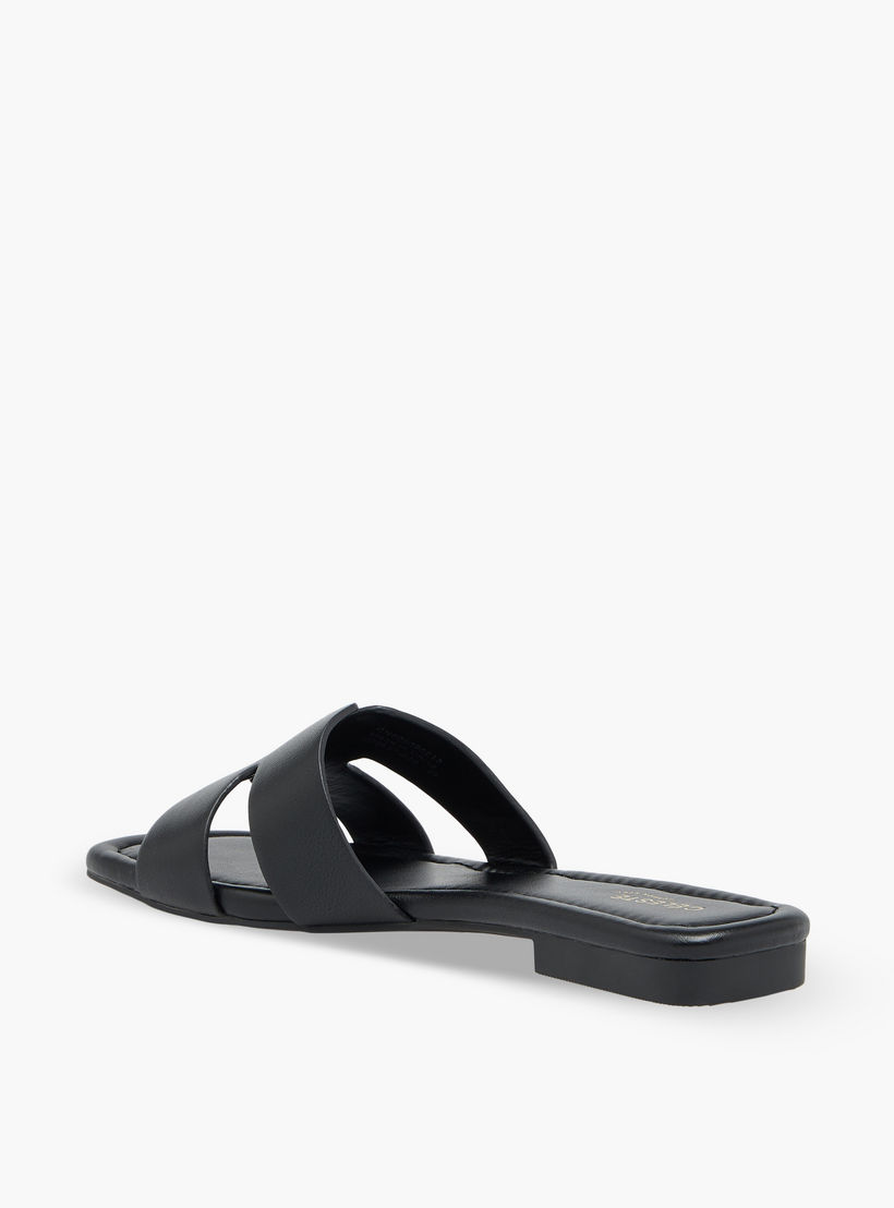 صندل نسائي بتصميم مفرغ وأنيق من سيليست-women-shoes-sandals-flats-image-5