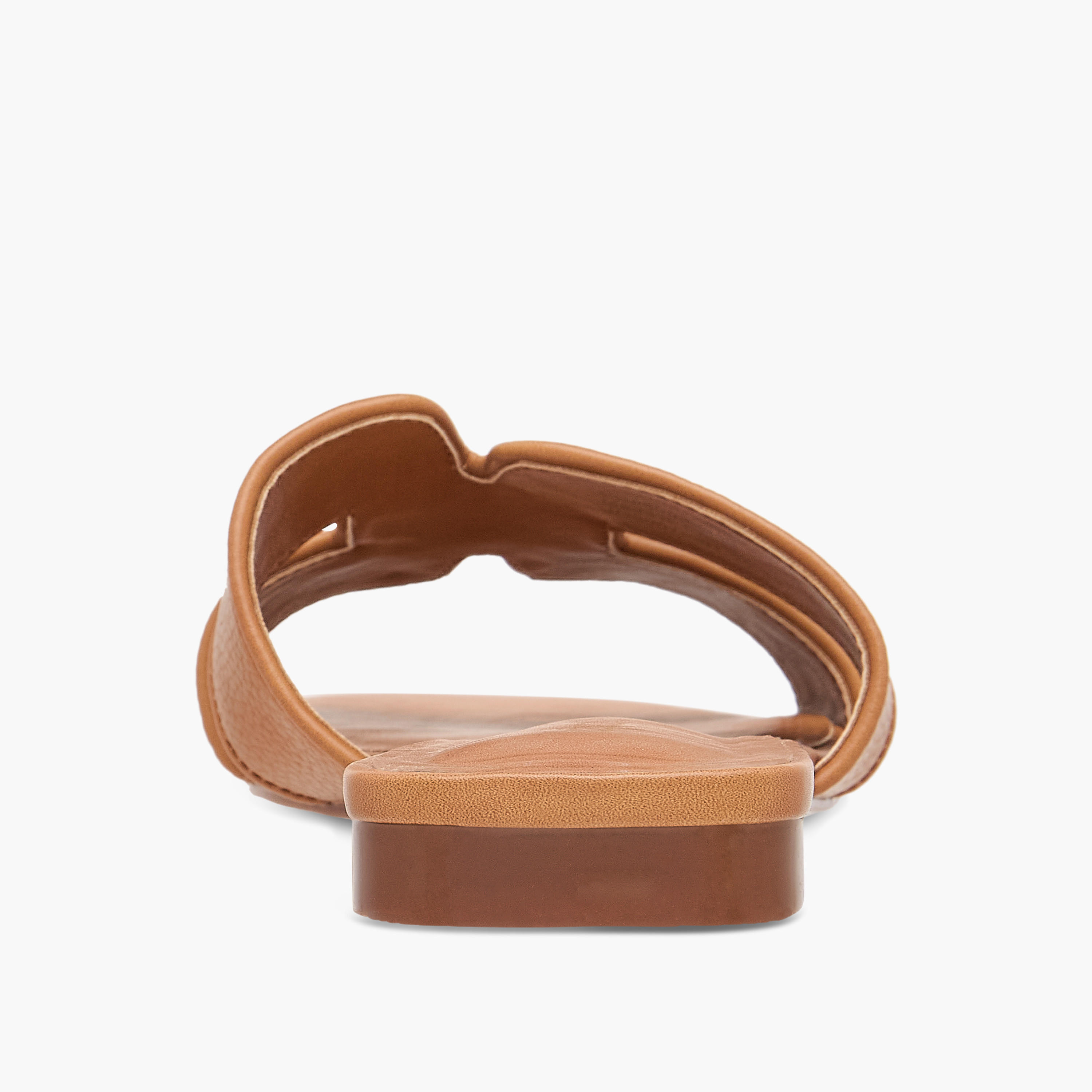 صندل سهل الارتداء بتفاصيل مفرغة للنساء من سيليست-women-shoes-flats-sandals-image-5