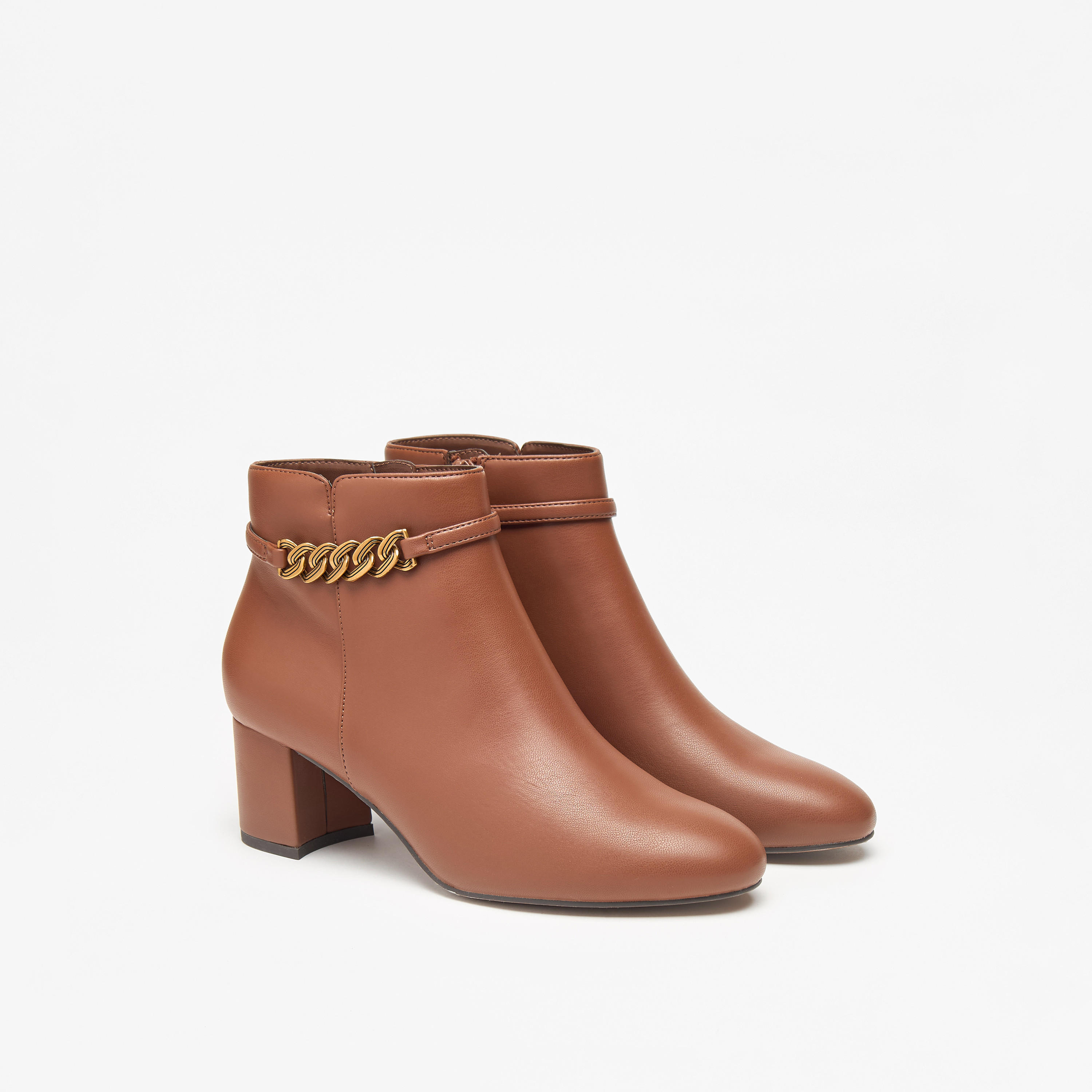 بوت سادة بطول الكاحل وبسحاب إغلاق وكعب سميك للنساء من سيليست-women-shoes-boots-image-4