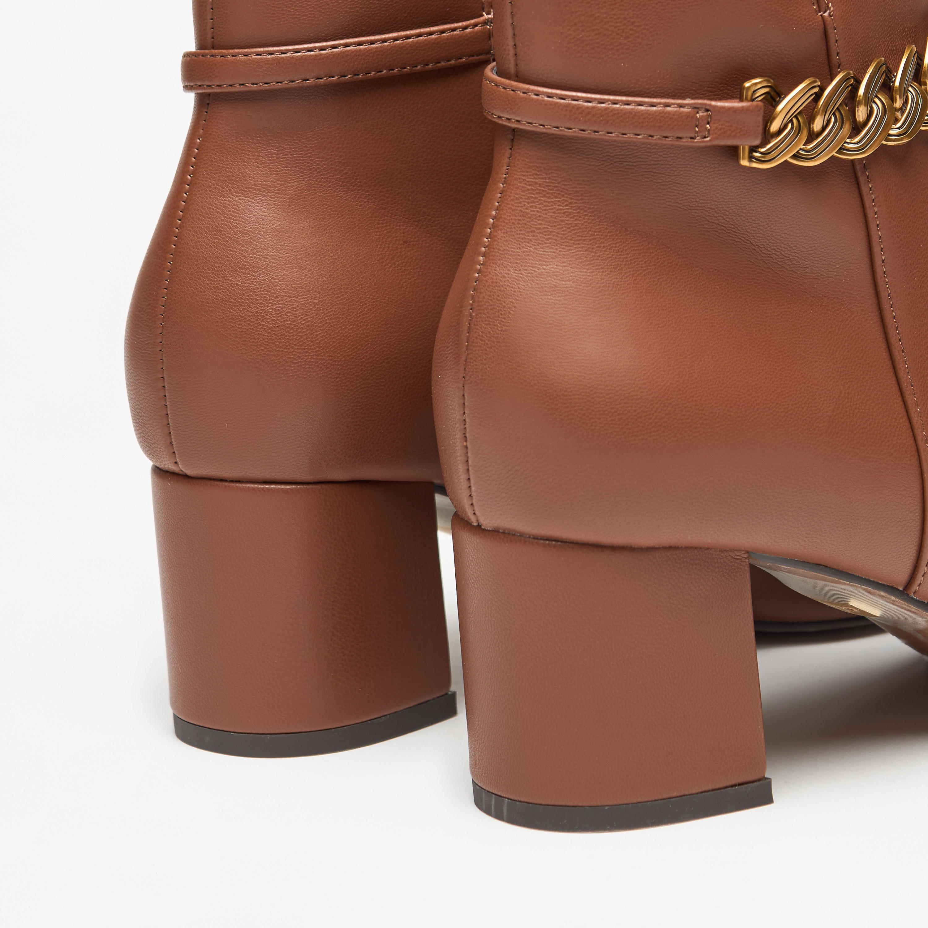 بوت سادة بطول الكاحل وبسحاب إغلاق وكعب سميك للنساء من سيليست-women-shoes-boots-image-6