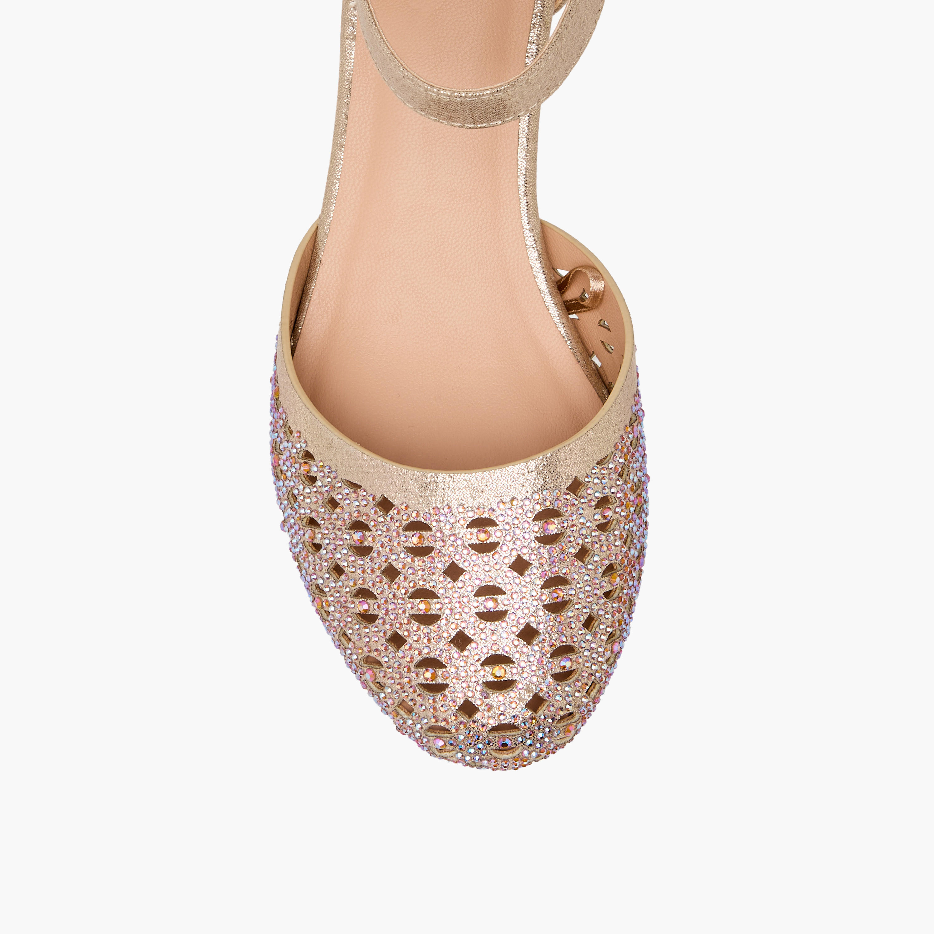 صندل مزين بكعب سميك للبنات من سيليست-girls-shoes-sandals-image-3