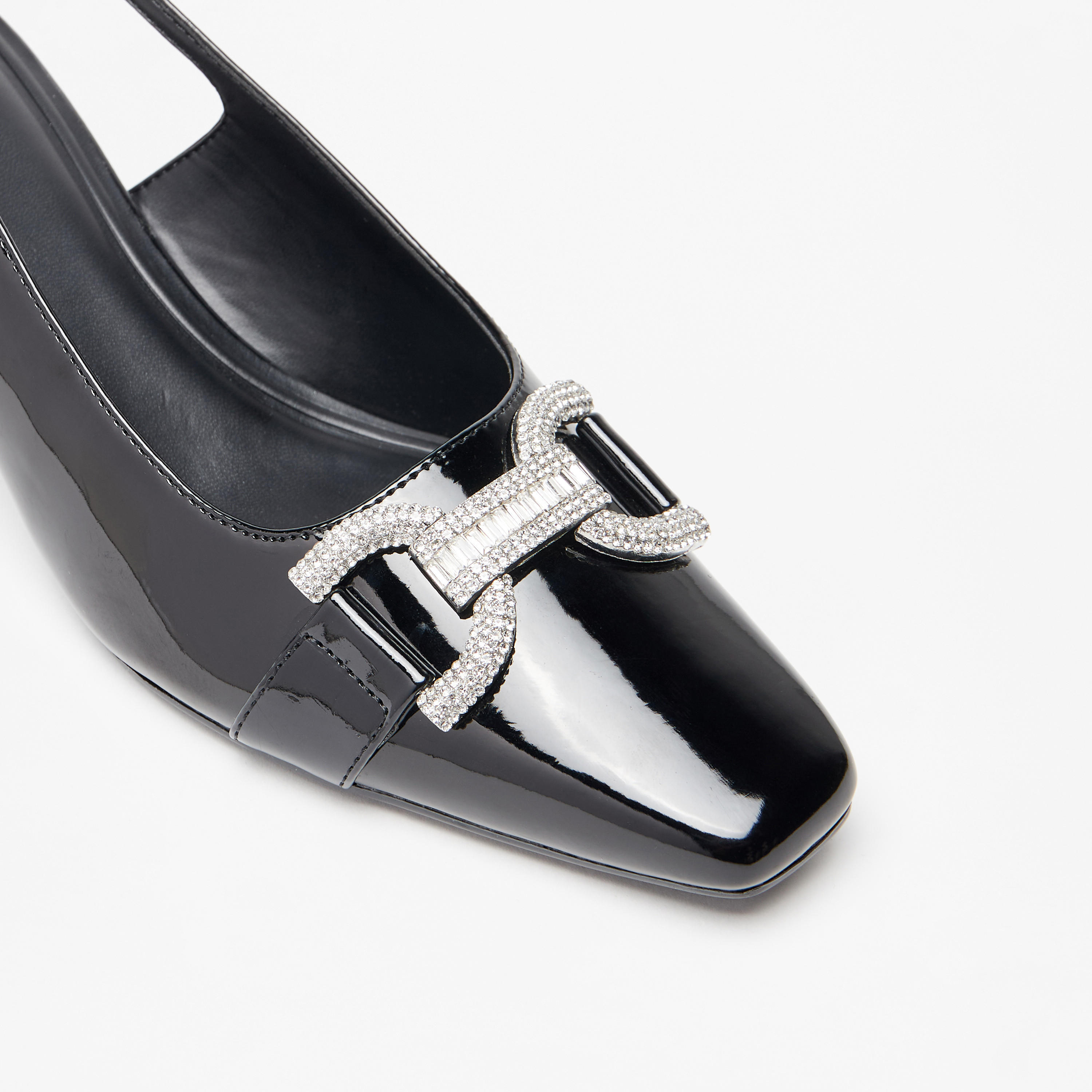 صندل مزيّن بحزام خلفي وكعب صغير للنساء من سيليست-women-shoes-heels-image-5