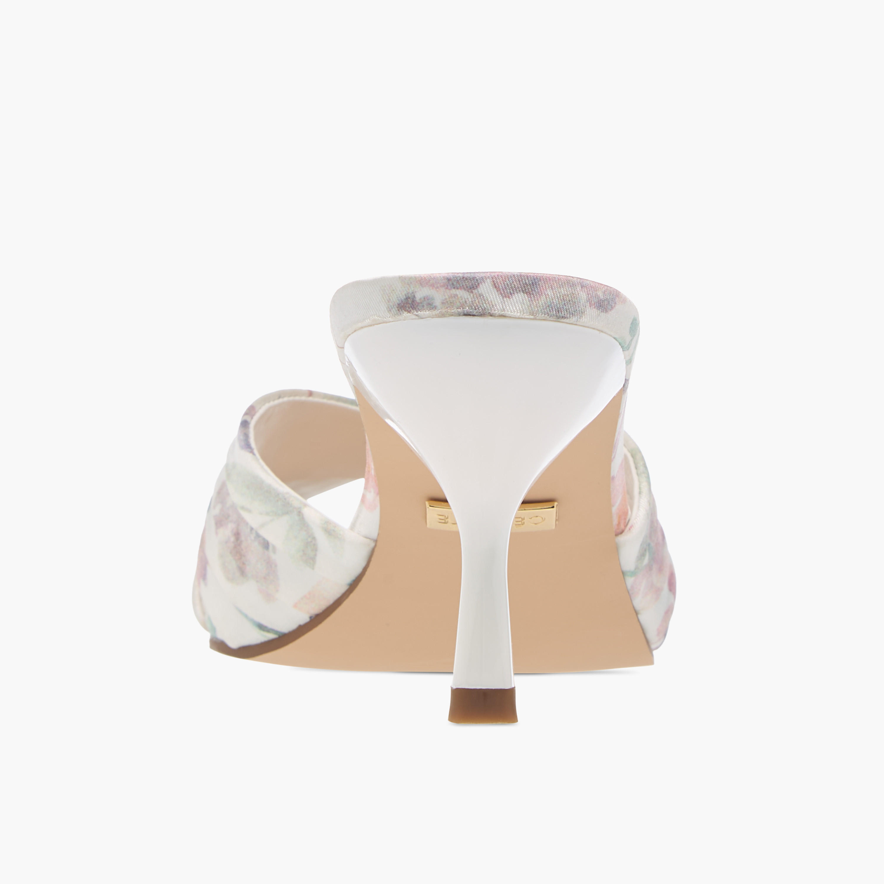صندل سهل الارتداء بأحزمة متقاطعة وكعب ستيليتو للنساء من سيليست-women-shoes-sandals-heeled-image-5