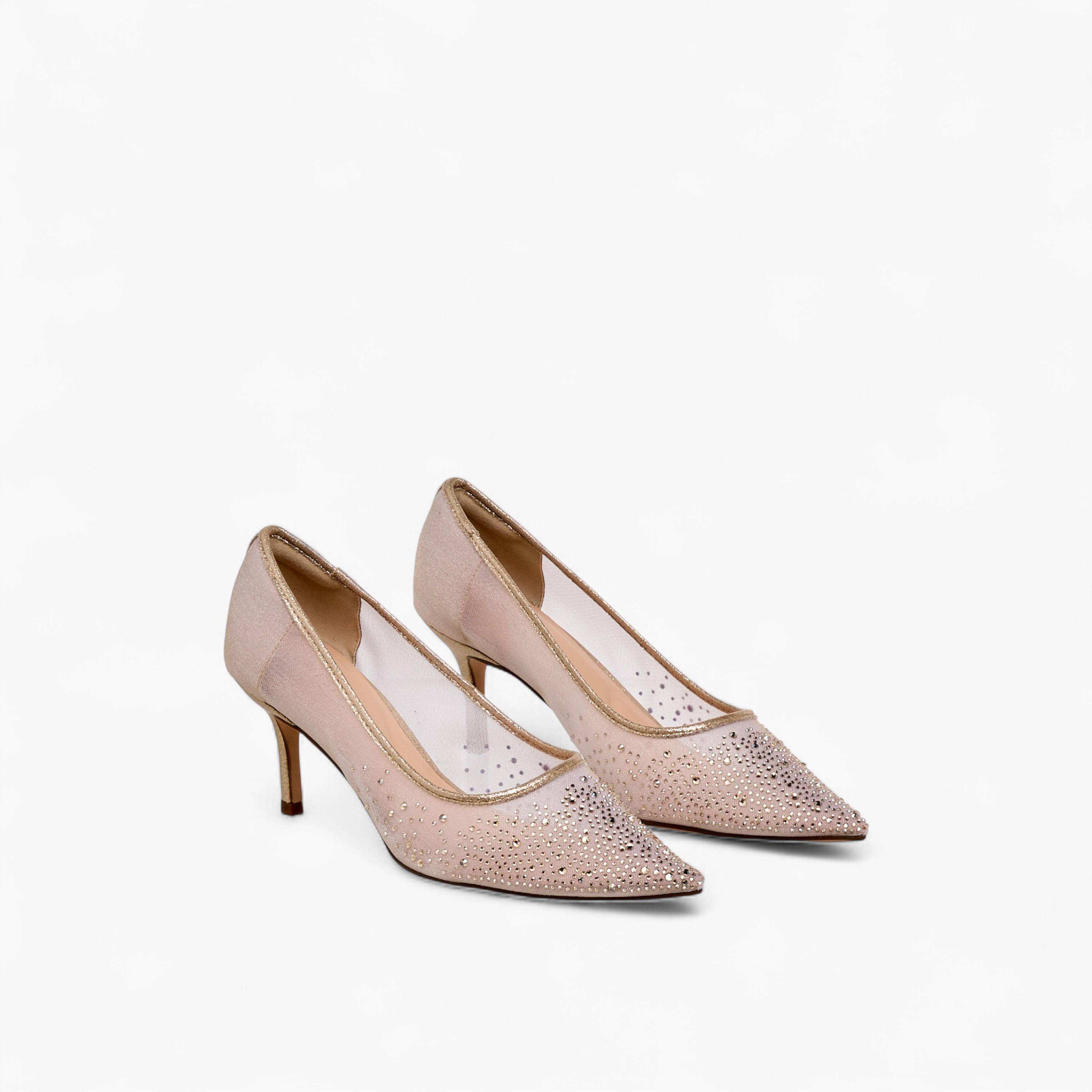 حذاء كلاسيكي بكعب رفيع وتزيينات للنساء من سيليست-women-shoes-heels-image-1