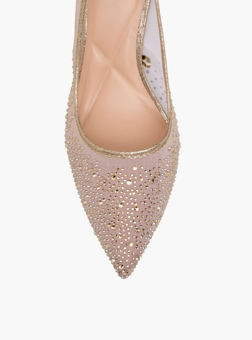 حذاء كلاسيكي بكعب رفيع وتزيينات للنساء من سيليست-women-shoes-heels-image-4