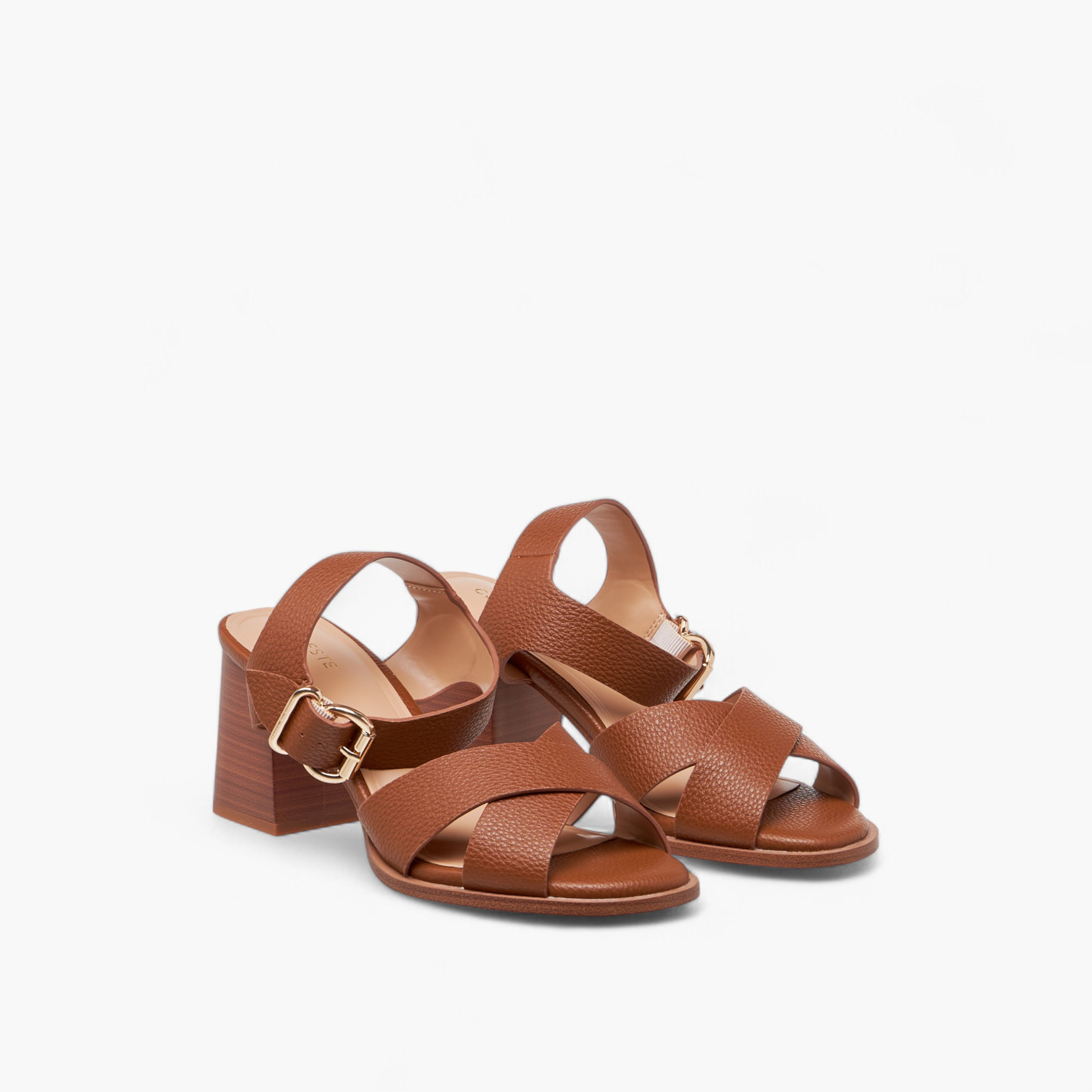صندل متعدد الأحزمة بكعب سميك وزر إغلاق للنساء من سيليست-women-shoes-sandals-heeled-image-1
