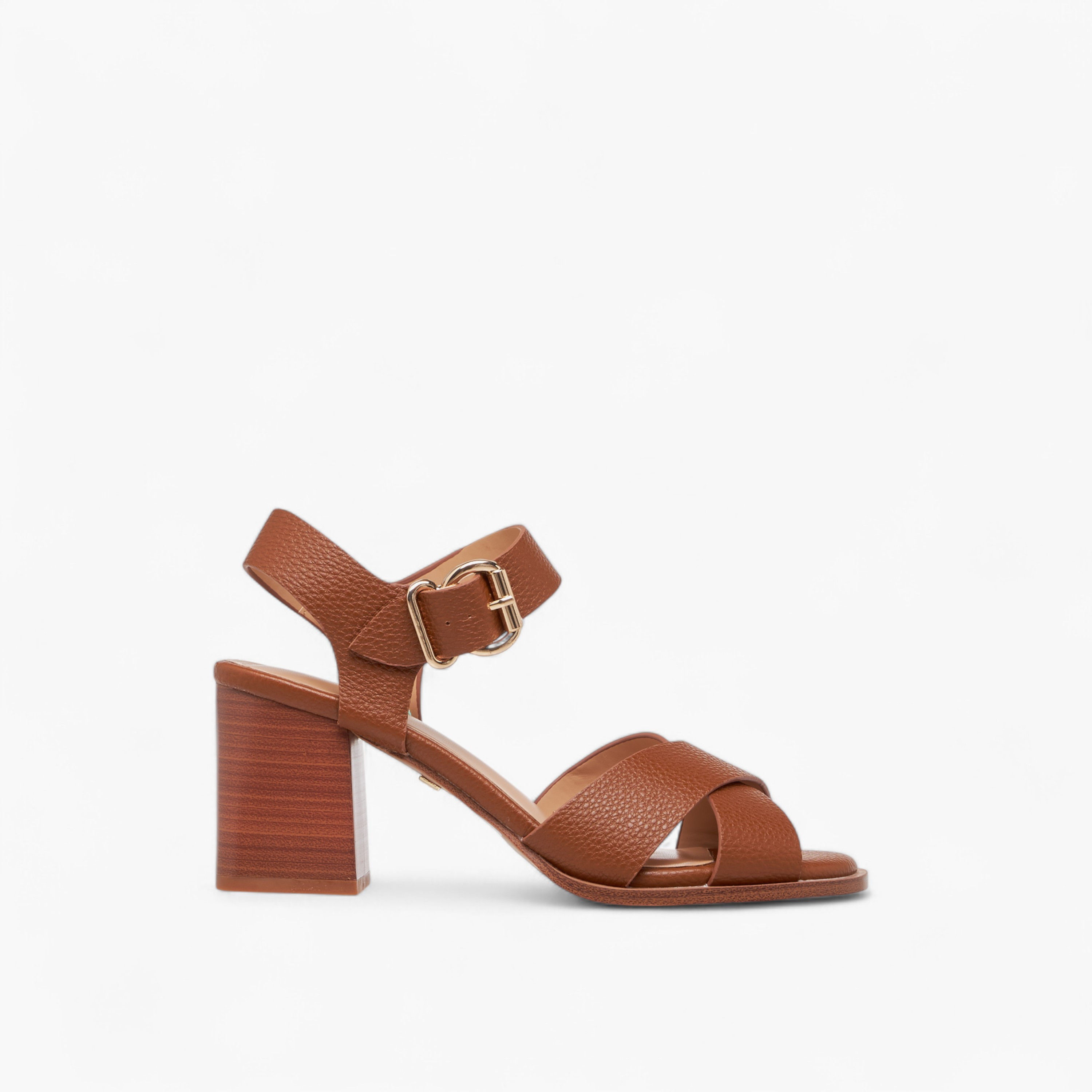 صندل متعدد الأحزمة بكعب سميك وزر إغلاق للنساء من سيليست-women-shoes-sandals-heeled-image-3