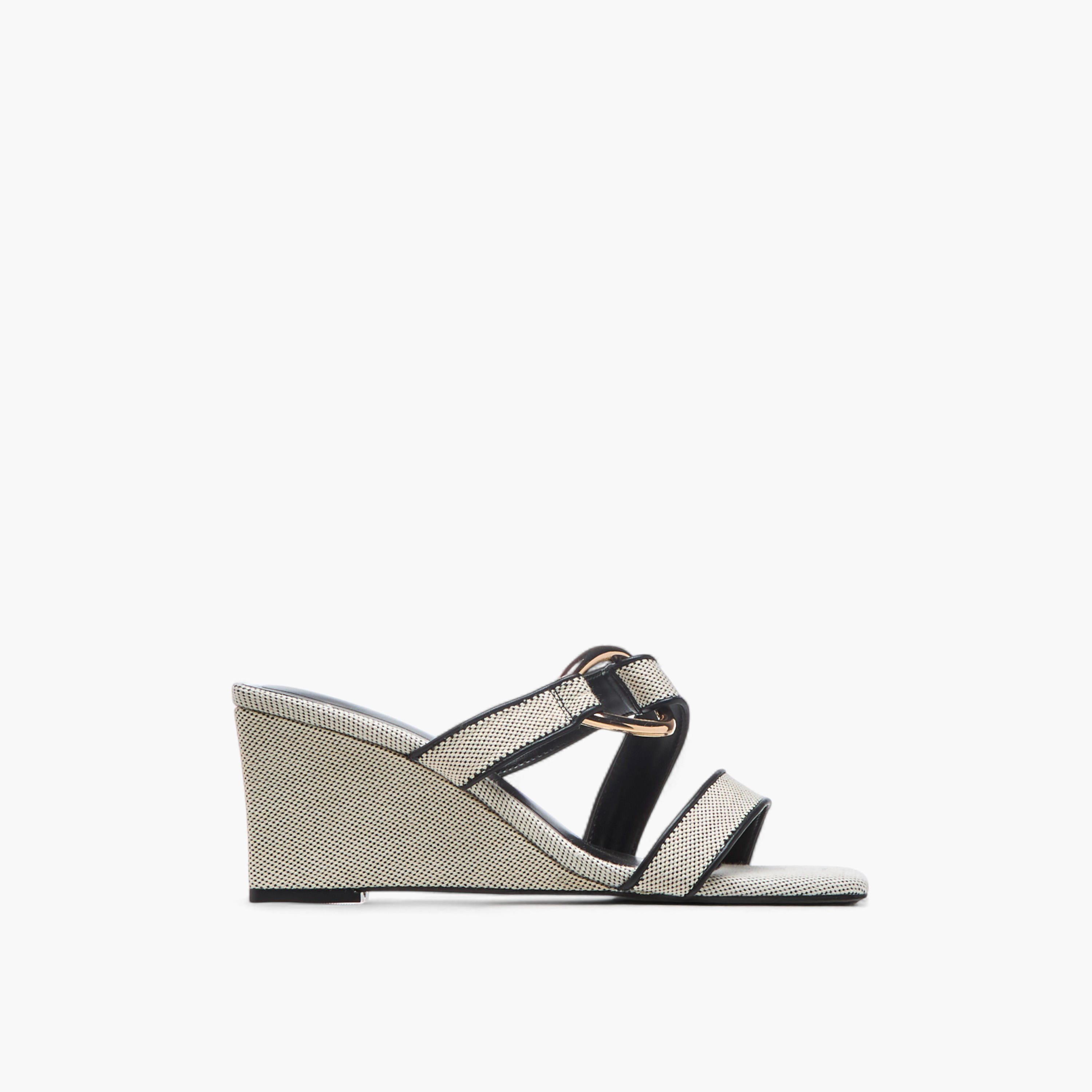 صندل بارز الملمس سهل الارتداء بكعب ويدج للنساء من سيليست-women-shoes-sandals-heeled-image-3