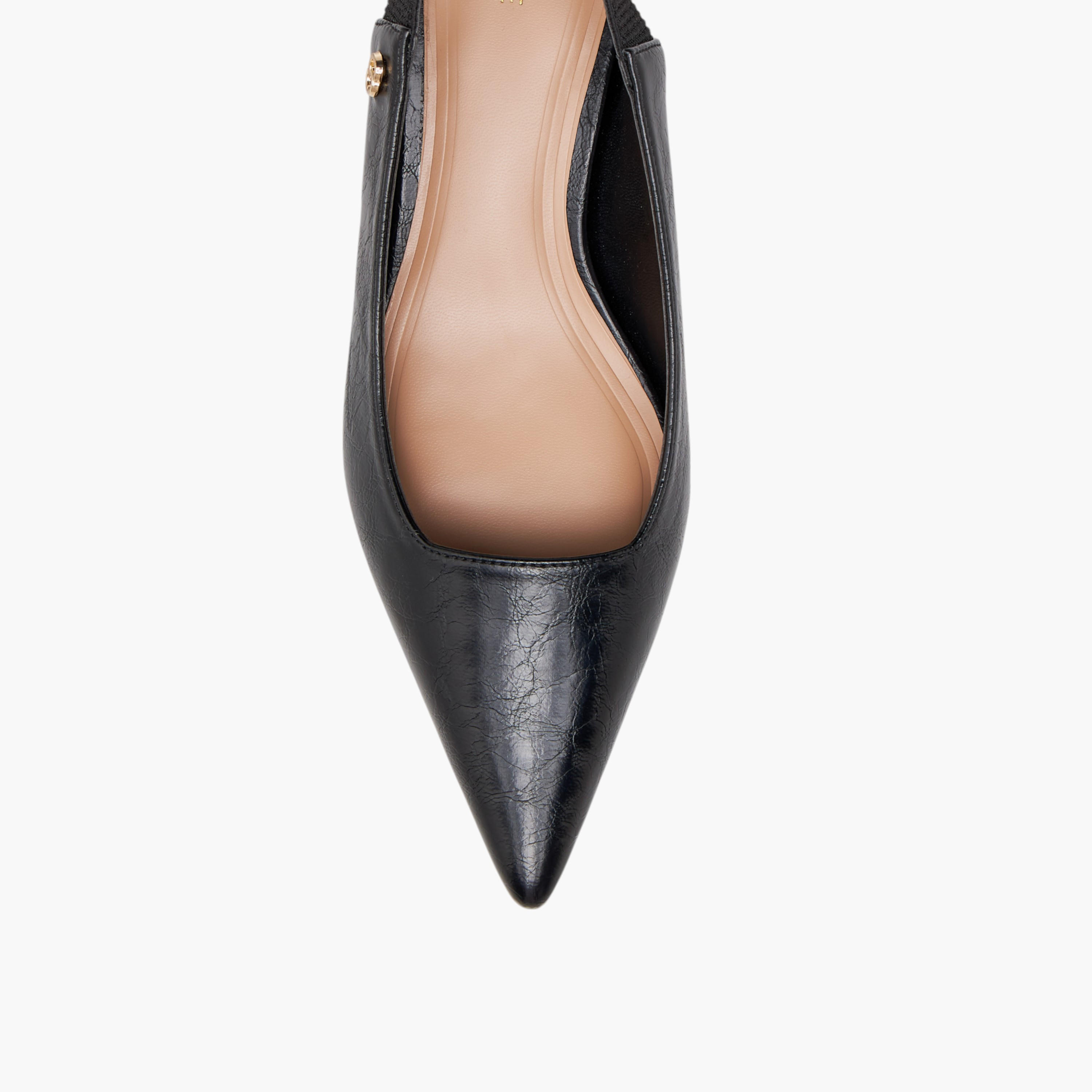 حذاء سادة بكعب صغير وحزام خلفي للنساء من سيليست-women-shoes-heels-image-2