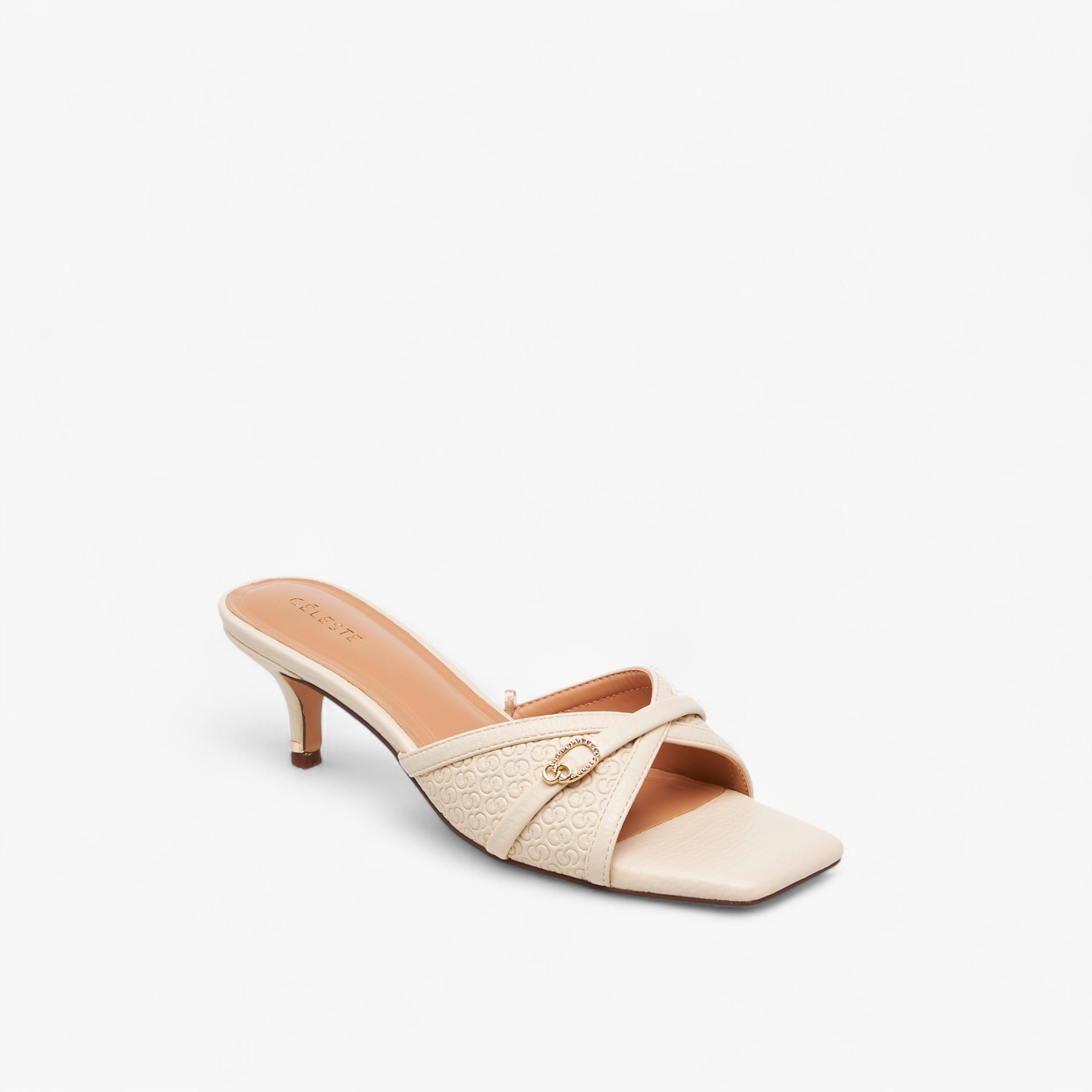 صندل بنقوش مونوجرام سهل الارتداء بكعب صغير للنساء من سيليست-women-shoes-sandals-heeled-image-2