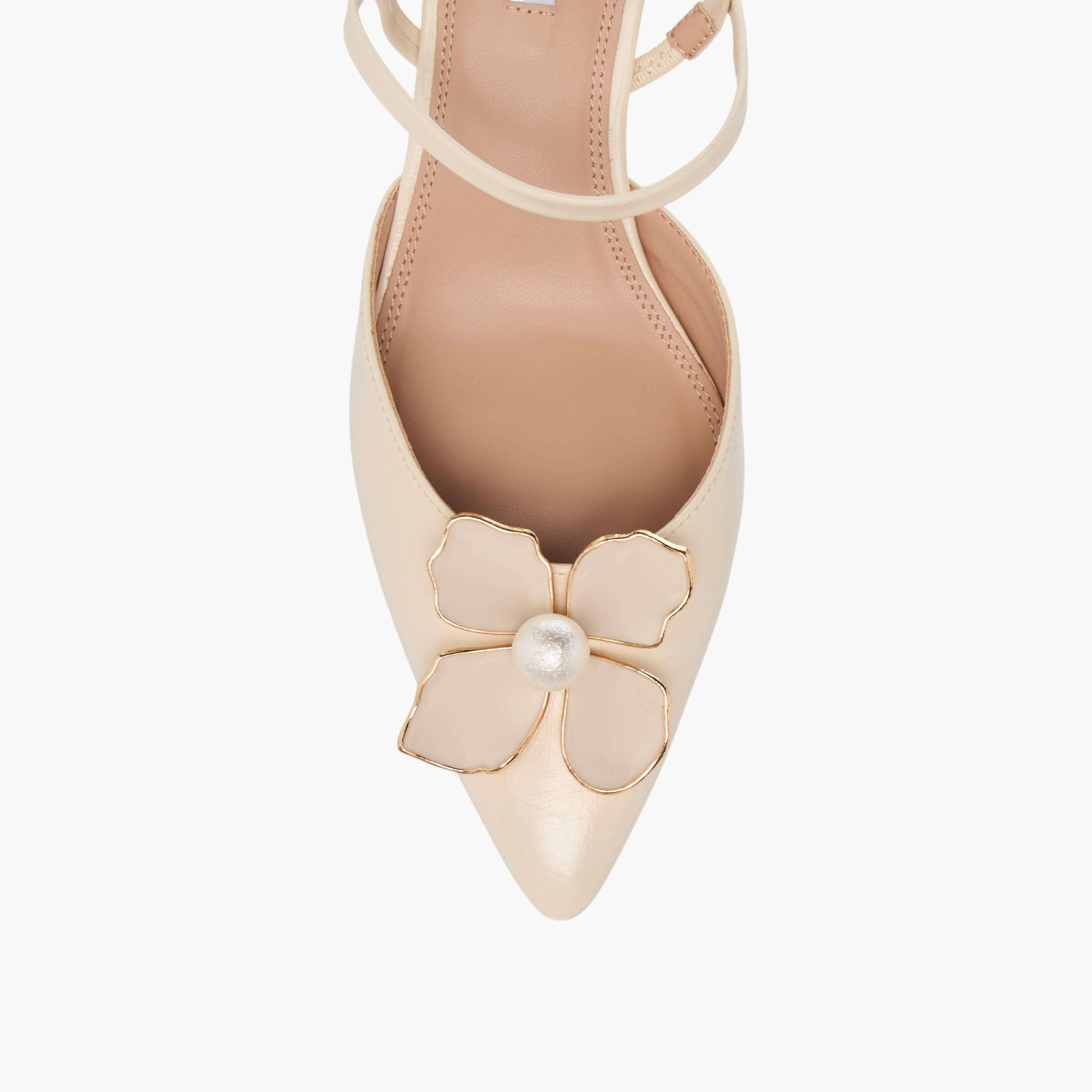 Elle Women Kitten Heel Shoes-women-shoes-heels-image-4