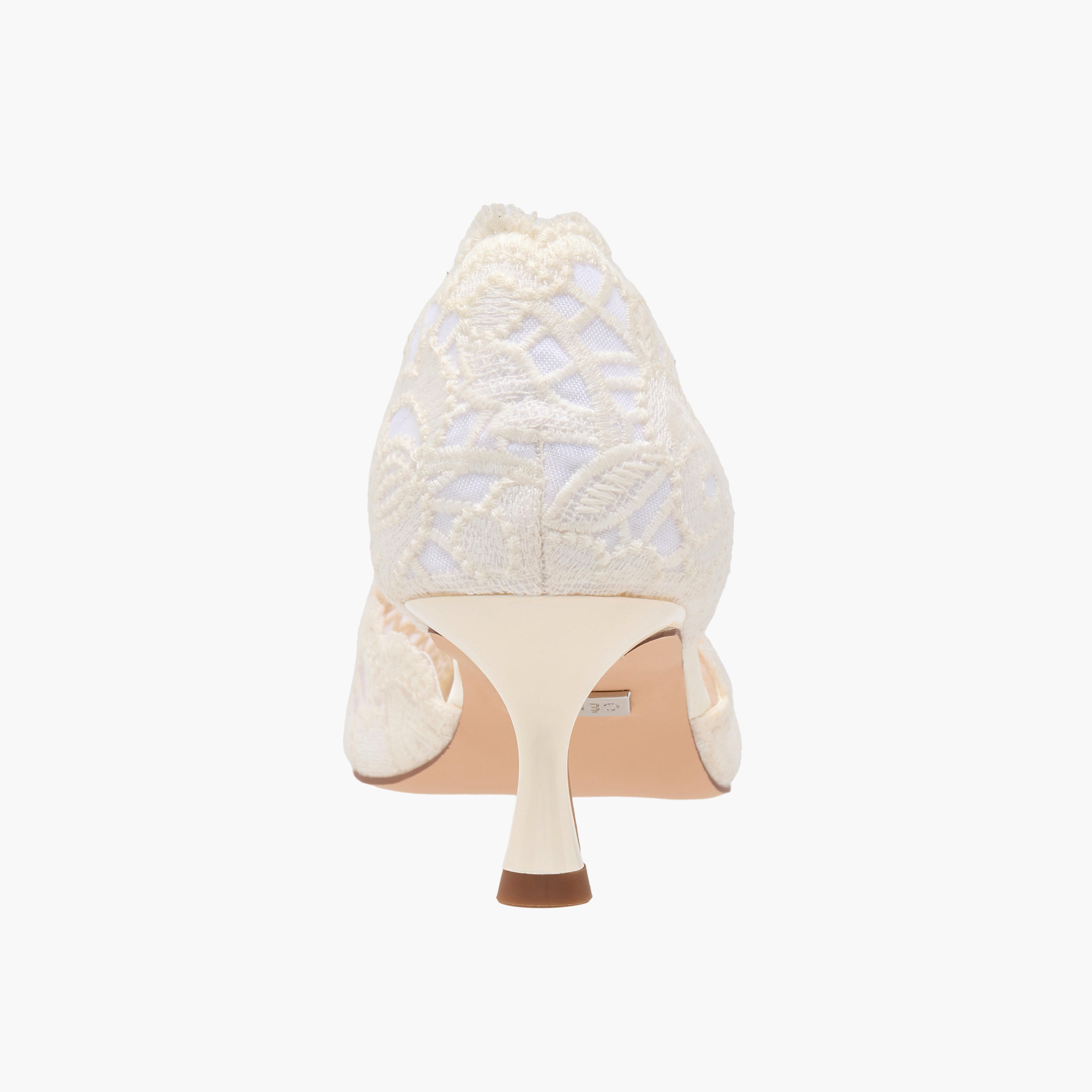 حذاء بكعب صغير وتفاصيل دانتيل للنساء من سيليست-women-shoes-heels-image-6