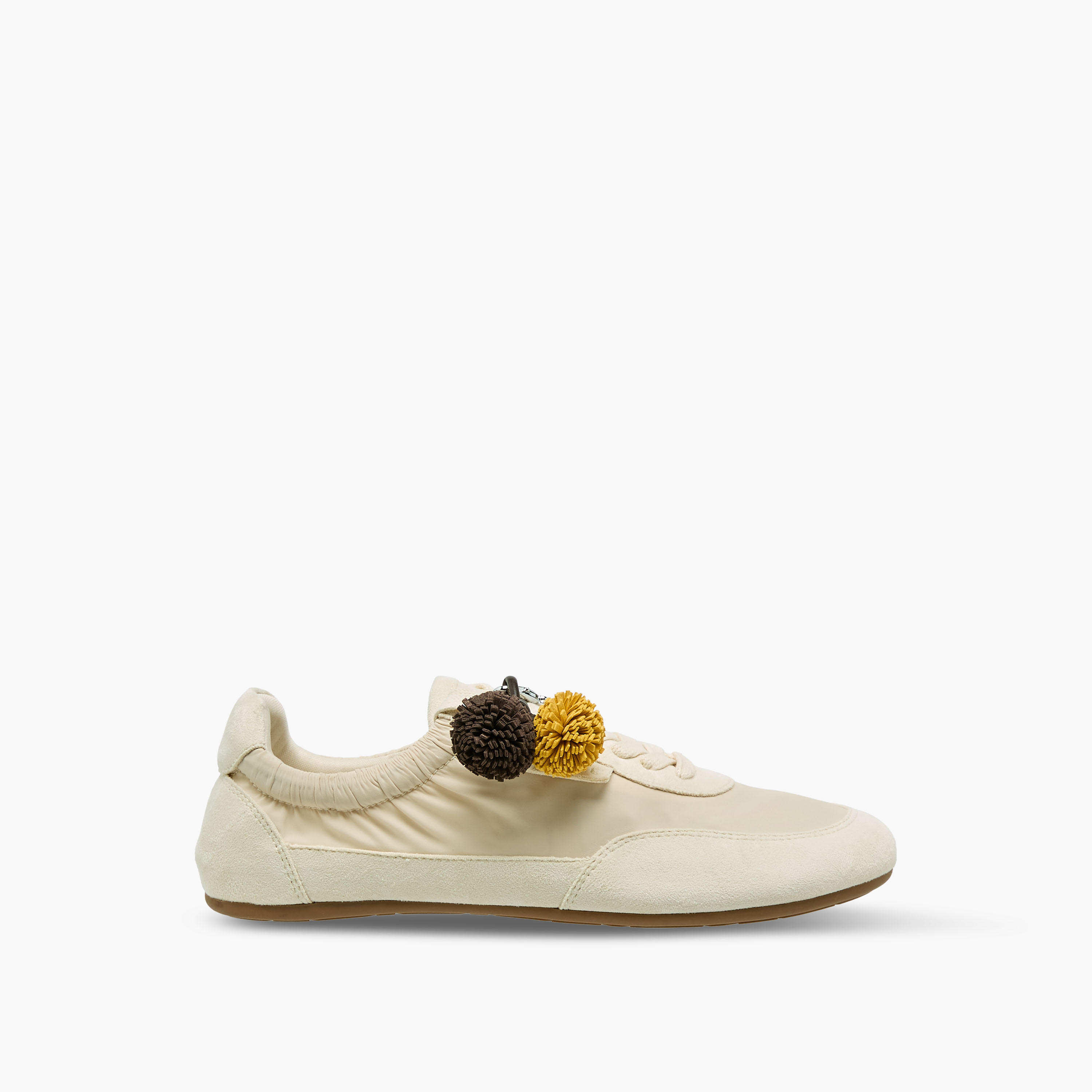 حذاء سنيكرز بتفاصيل بوم بوم للنساء من سيليست-women-shoes-sneakers-image-4