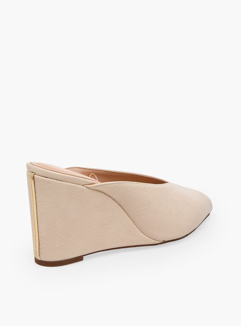 Celeste Women Crinkle Textured Wedge Heel Shoes-women-shoes-heels-image-6