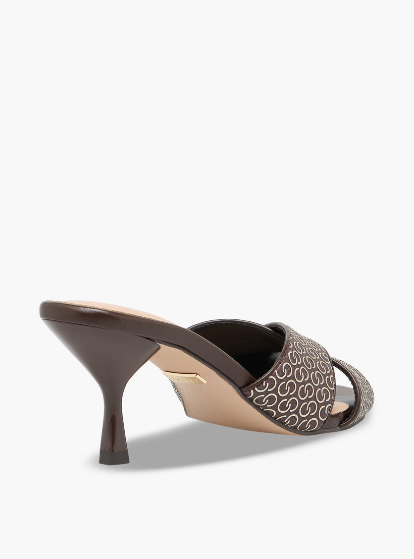 صندل بكعب رفيع وطبعات مونوجرام للنساء من سيليست-women-shoes-sandals-heeled-image-6