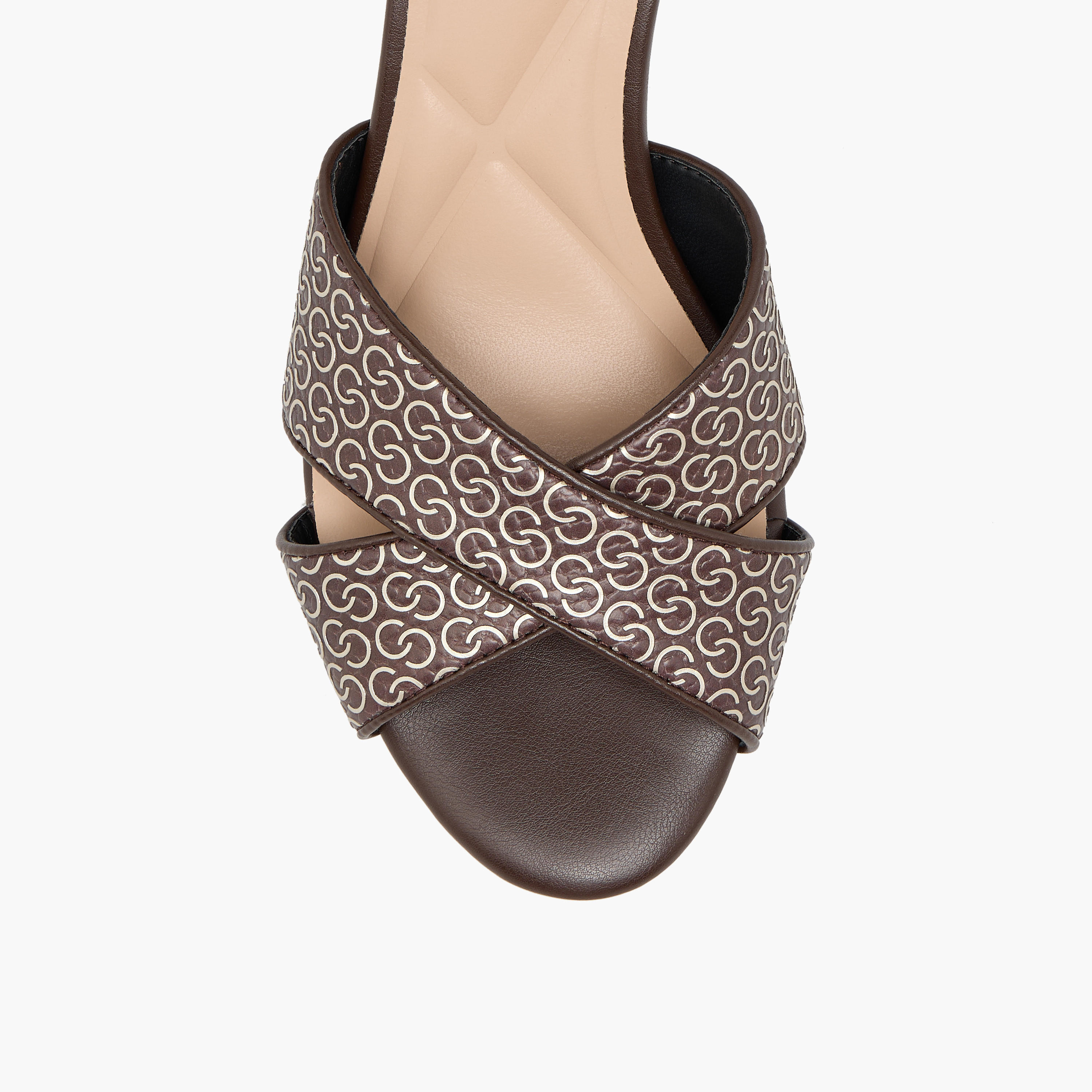 صندل بكعب رفيع وطبعات مونوجرام للنساء من سيليست-women-shoes-sandals-heeled-image-7