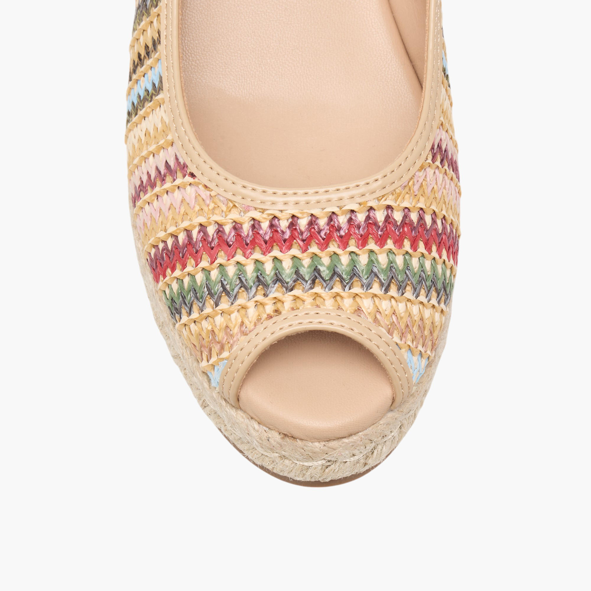 صندل بارز الملمس بكعب ويدج وزينة إبزيم للنساء من سيليست-women-shoes-sandals-heeled-image-4