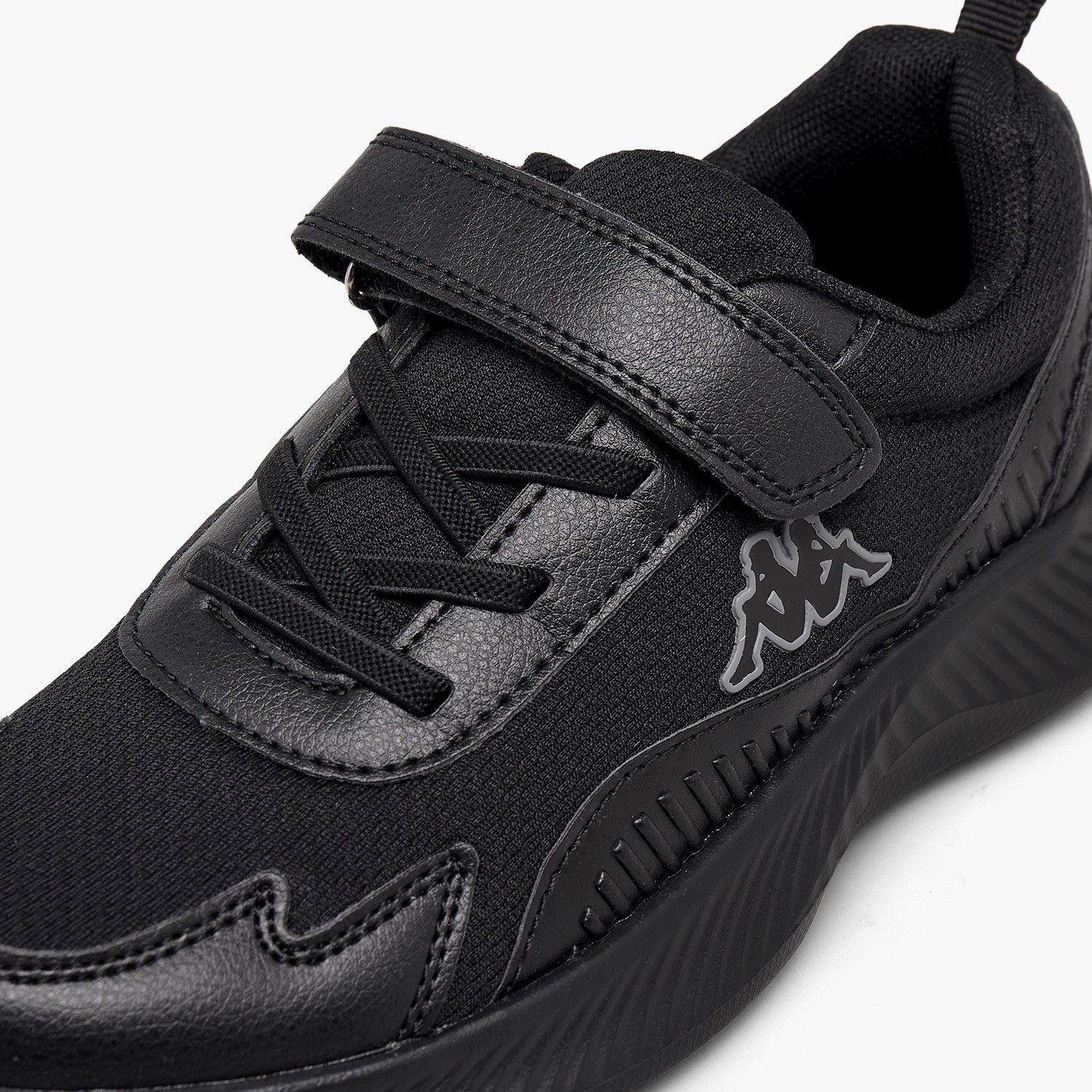 حذاء رياضي بألواح وشريط إغلاق لاصق للأولاد من كابا-boys-shoes-sports-image-7